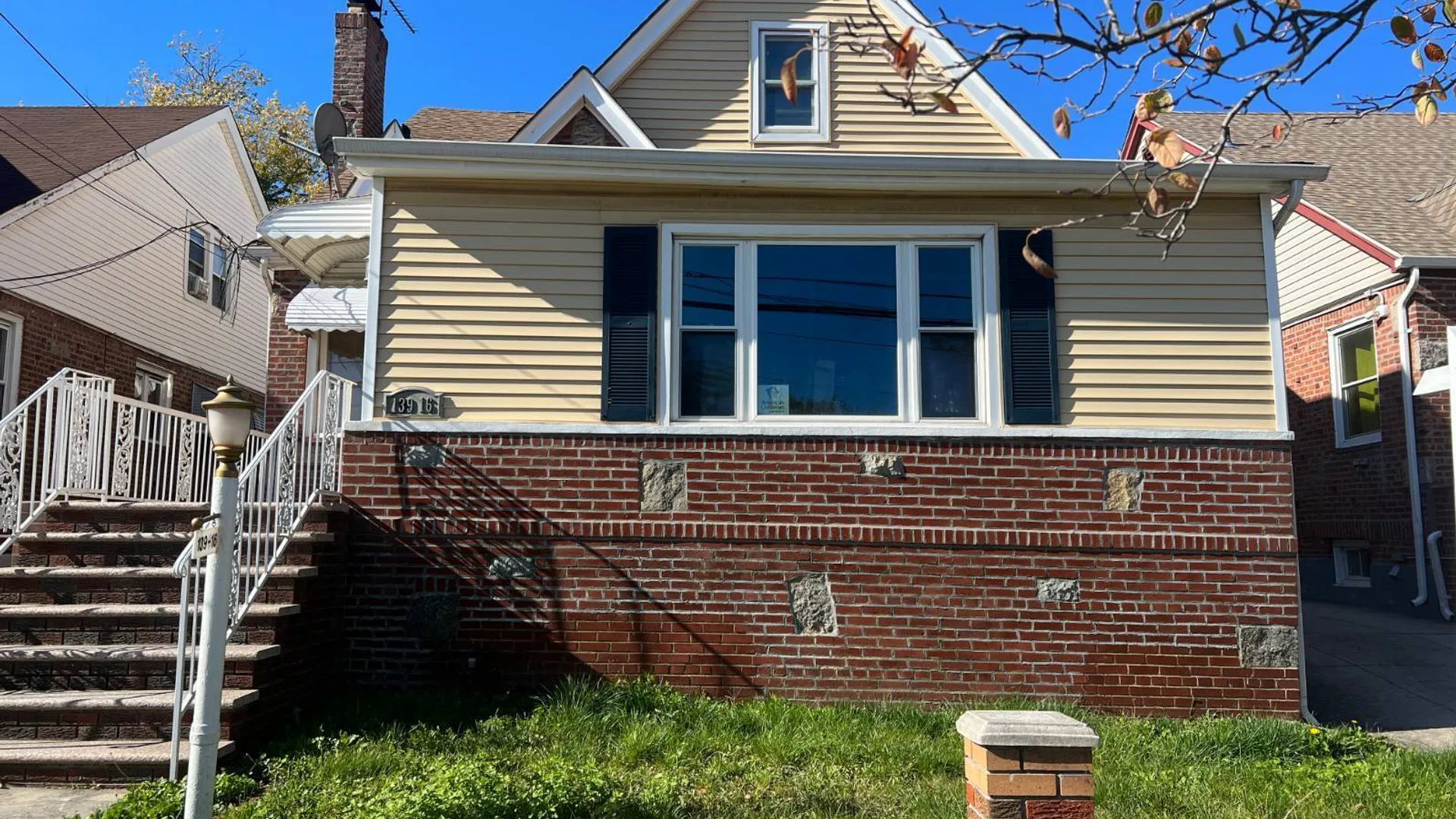 Property at 139-16 230th Pl, Laurelton, NY 11422 10