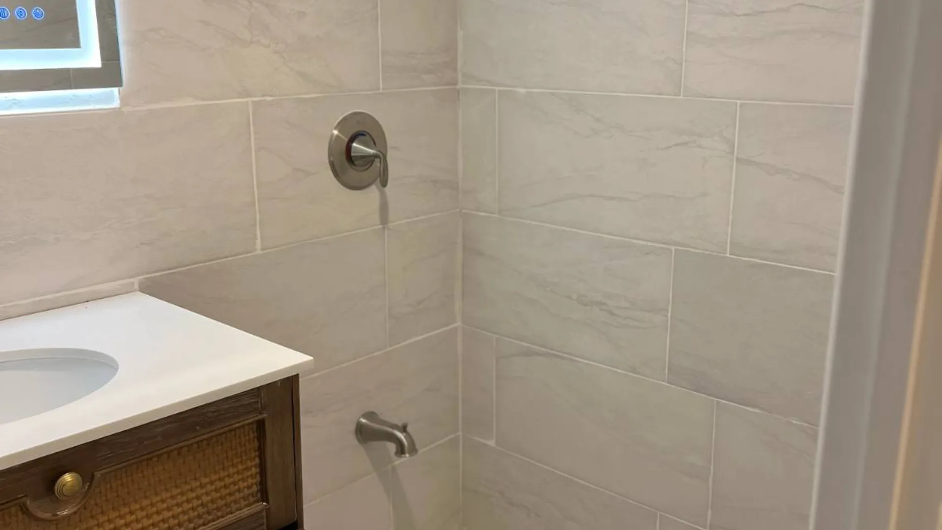 Property at 139-16 230th Pl, Laurelton, NY 11422 18