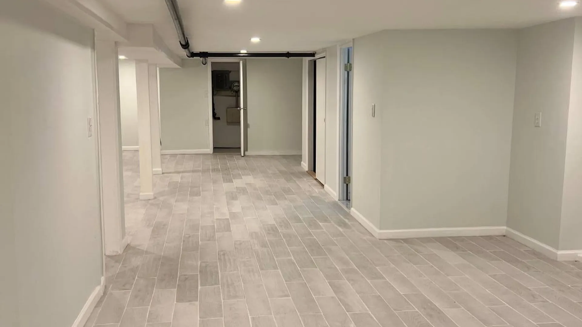Property at 139-16 230th Pl, Laurelton, NY 11422 23