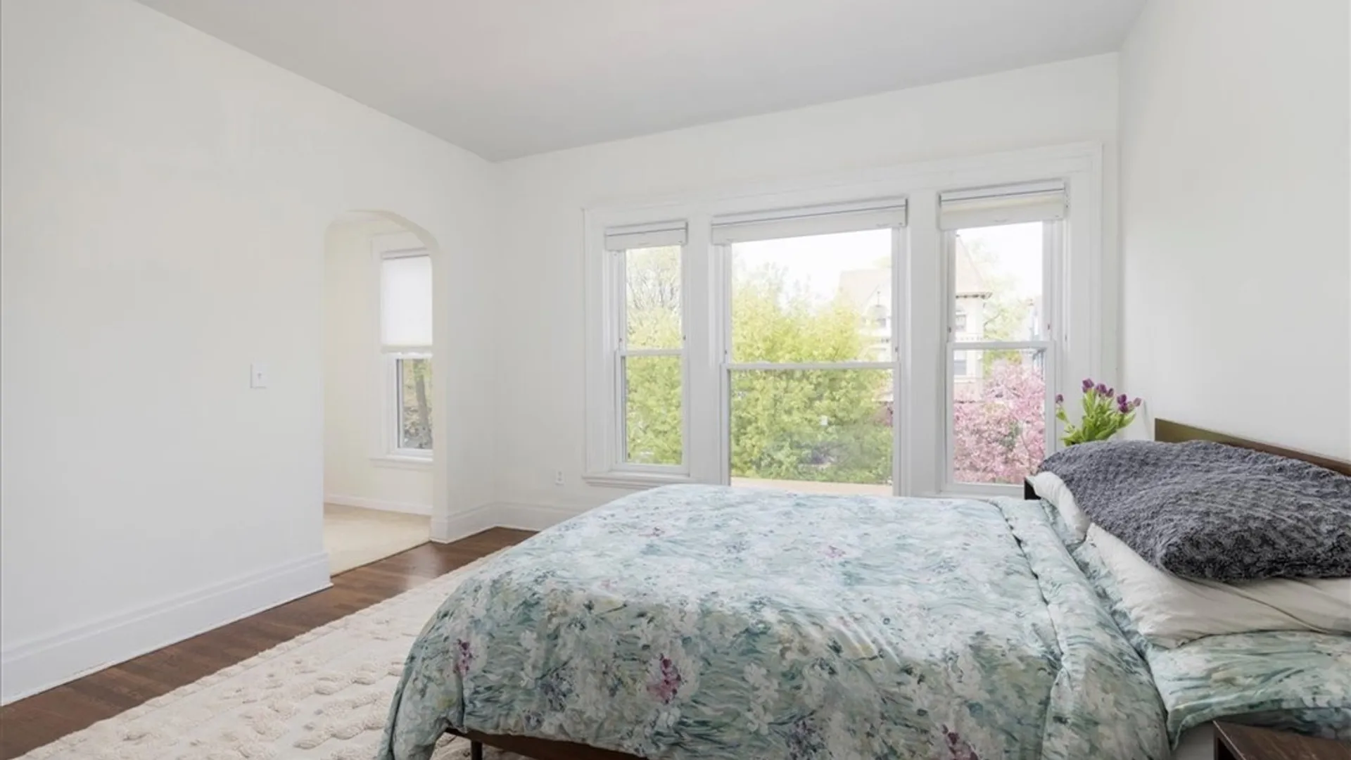 Property at 47 Crescent Avenue, Buffalo, NY 14214 17