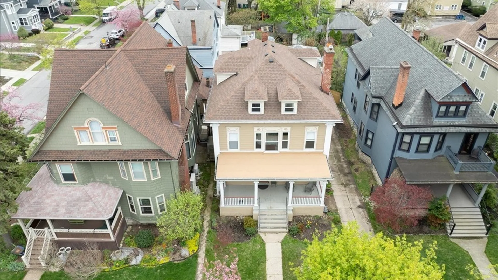 Property at 47 Crescent Avenue, Buffalo, NY 14214 31