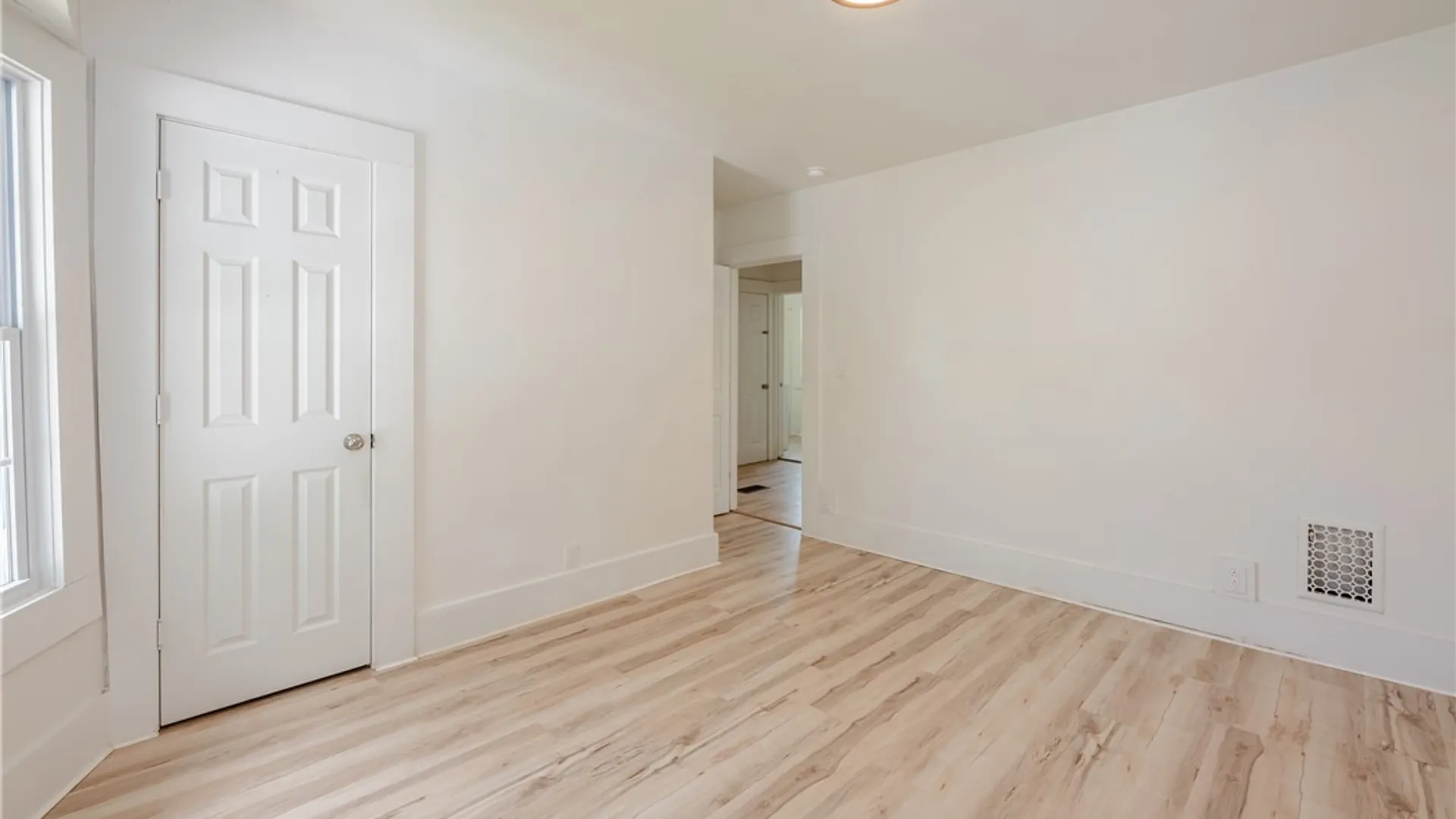Property at 575 Woodbine Avenue, Rochester, NY 14619 20