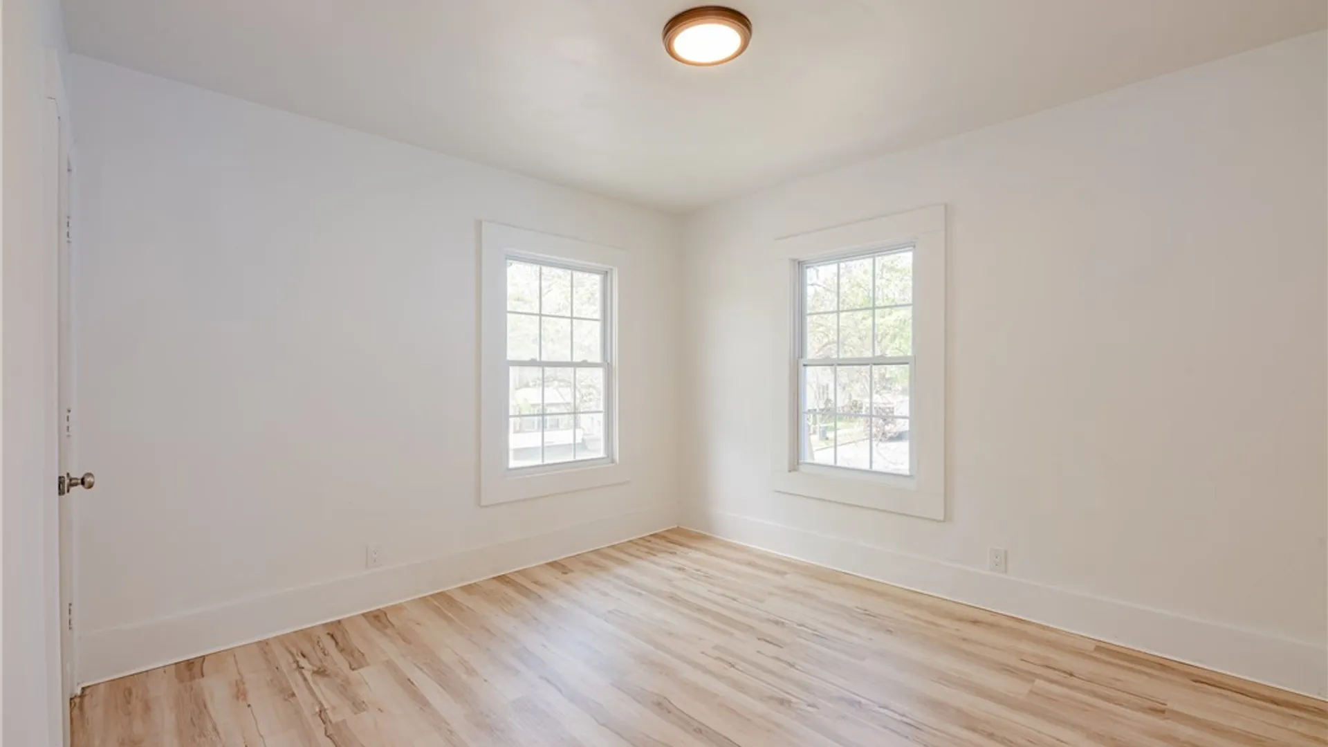 Property at 575 Woodbine Avenue, Rochester, NY 14619 21