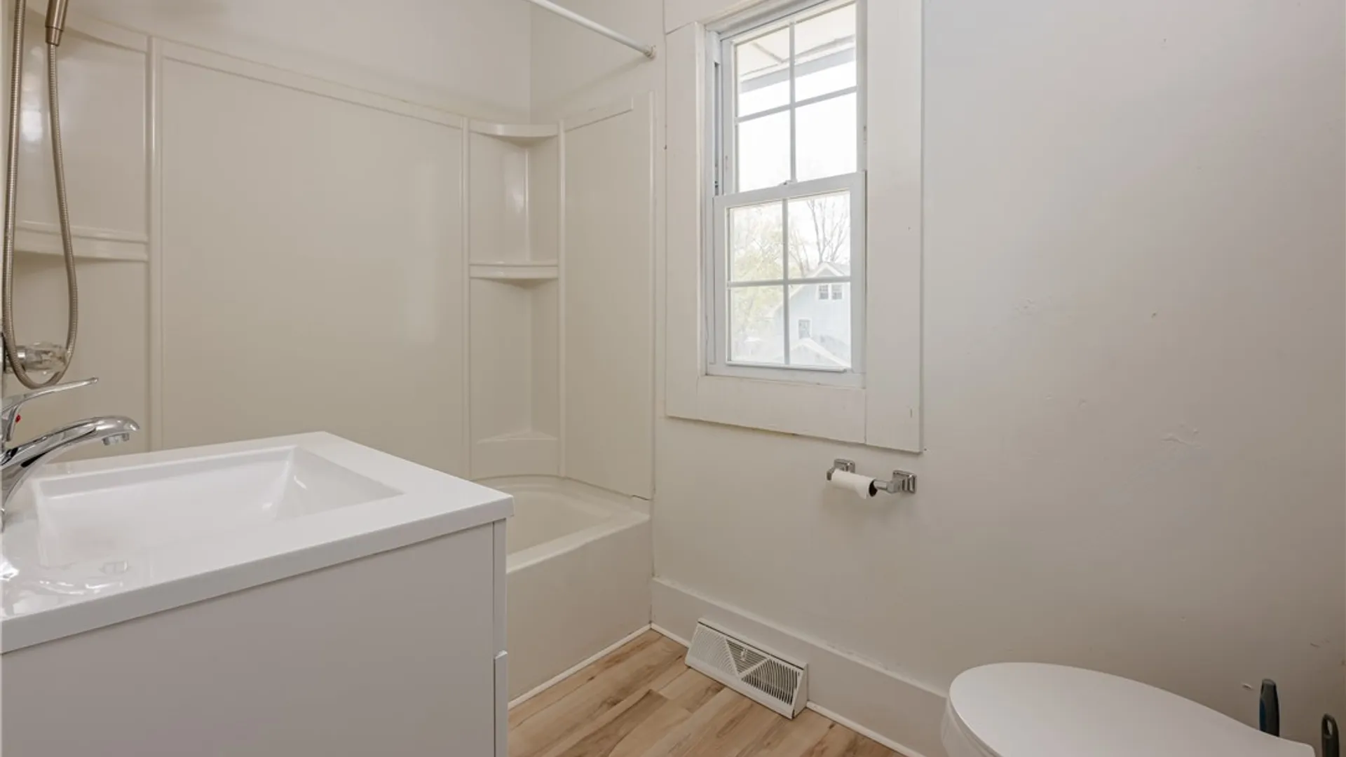 Property at 575 Woodbine Avenue, Rochester, NY 14619 23