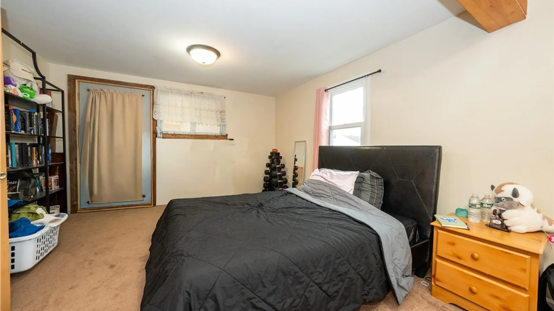 Property at 15 Harris Court, Cheektowaga, NY 14225 14
