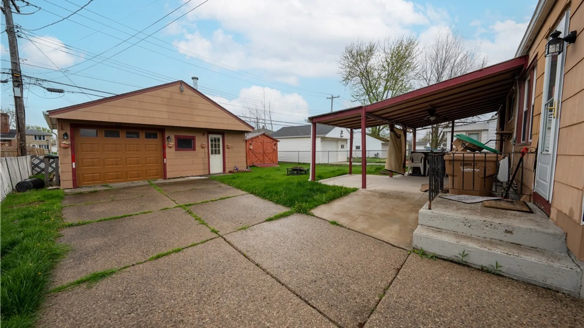 Property at 15 Harris Court, Cheektowaga, NY 14225 38