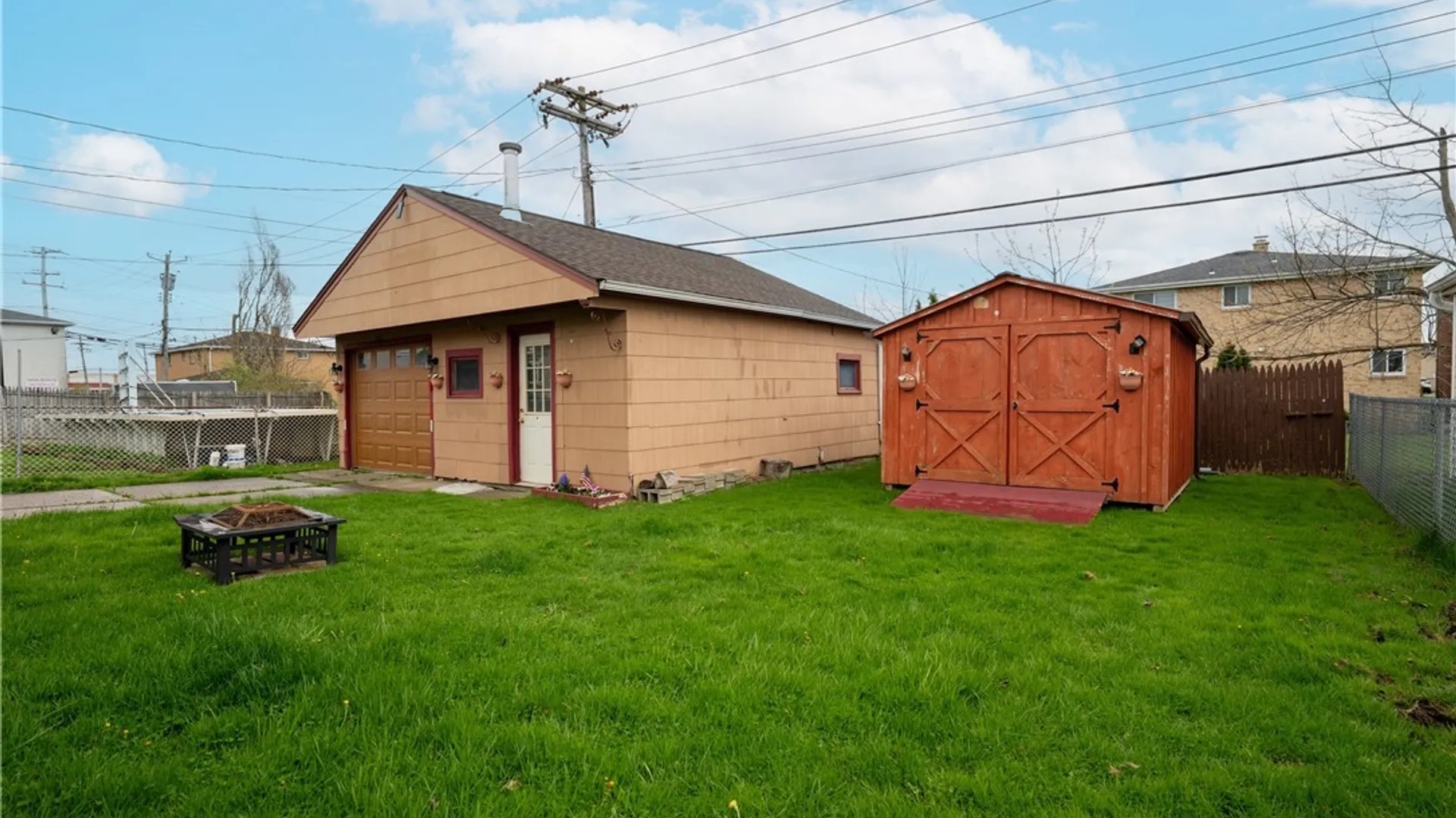 Property at 15 Harris Court, Cheektowaga, NY 14225 44