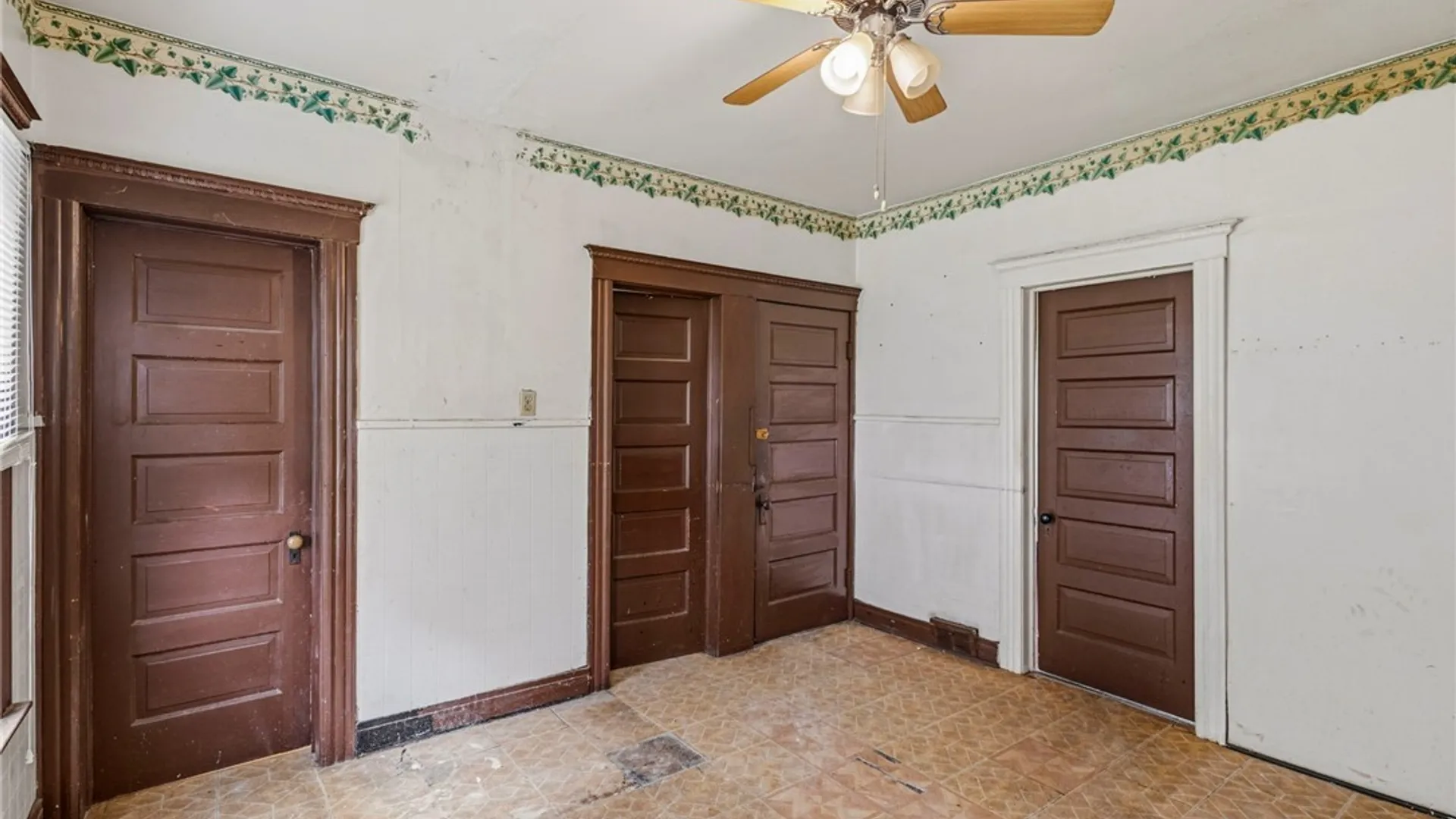 Property at 163 Winslow Avenue, Buffalo, NY 14208 15
