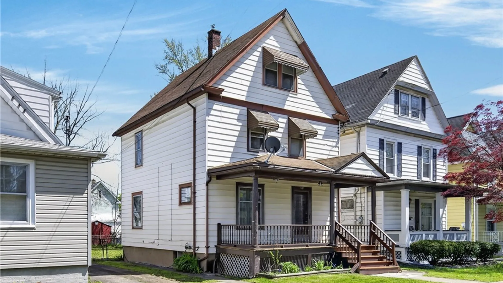 Property at 805 16th Street, Niagara Falls, NY 14301 2