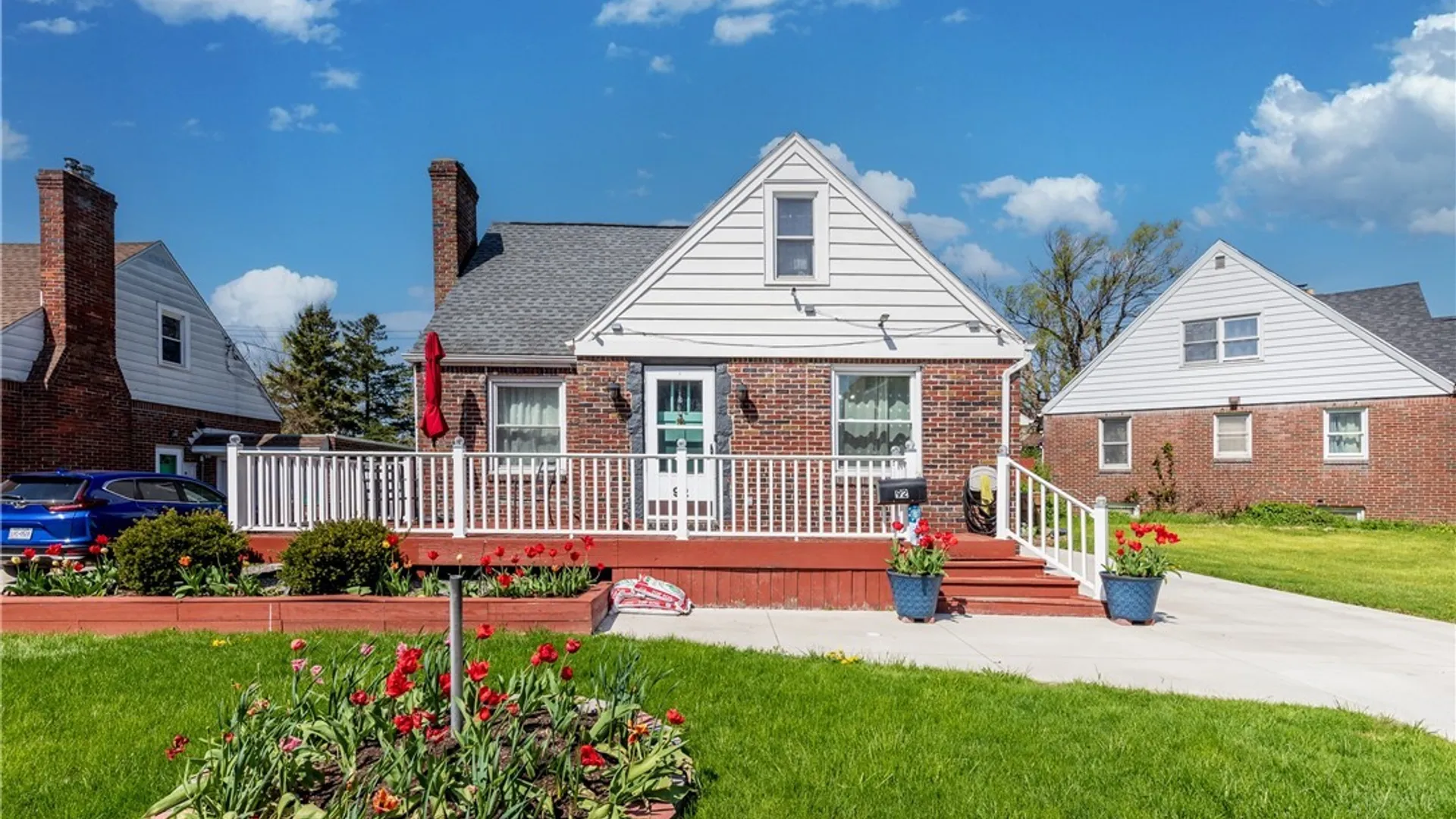 Property at 92 Mapleview Road, Cheektowaga, NY 14225 2