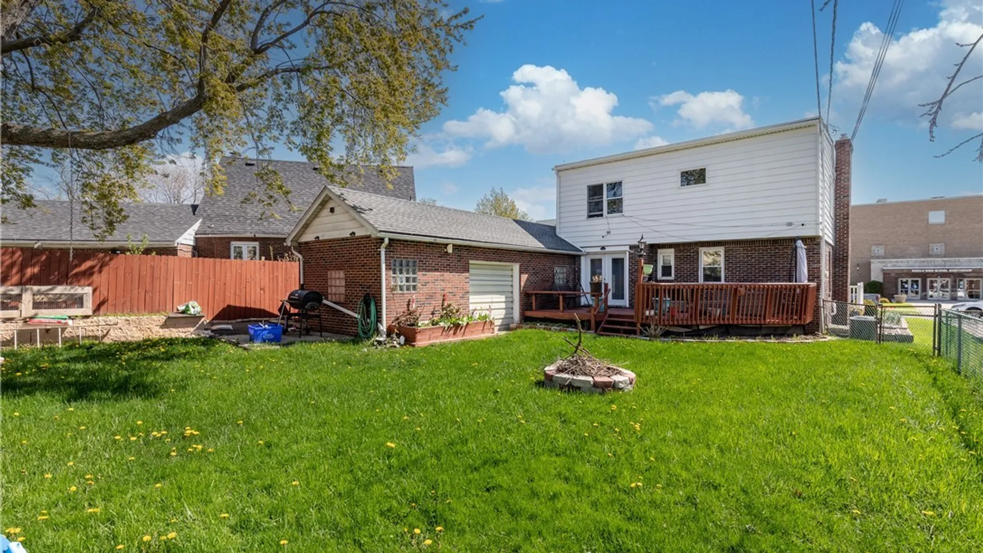 Property at 92 Mapleview Road, Cheektowaga, NY 14225 42