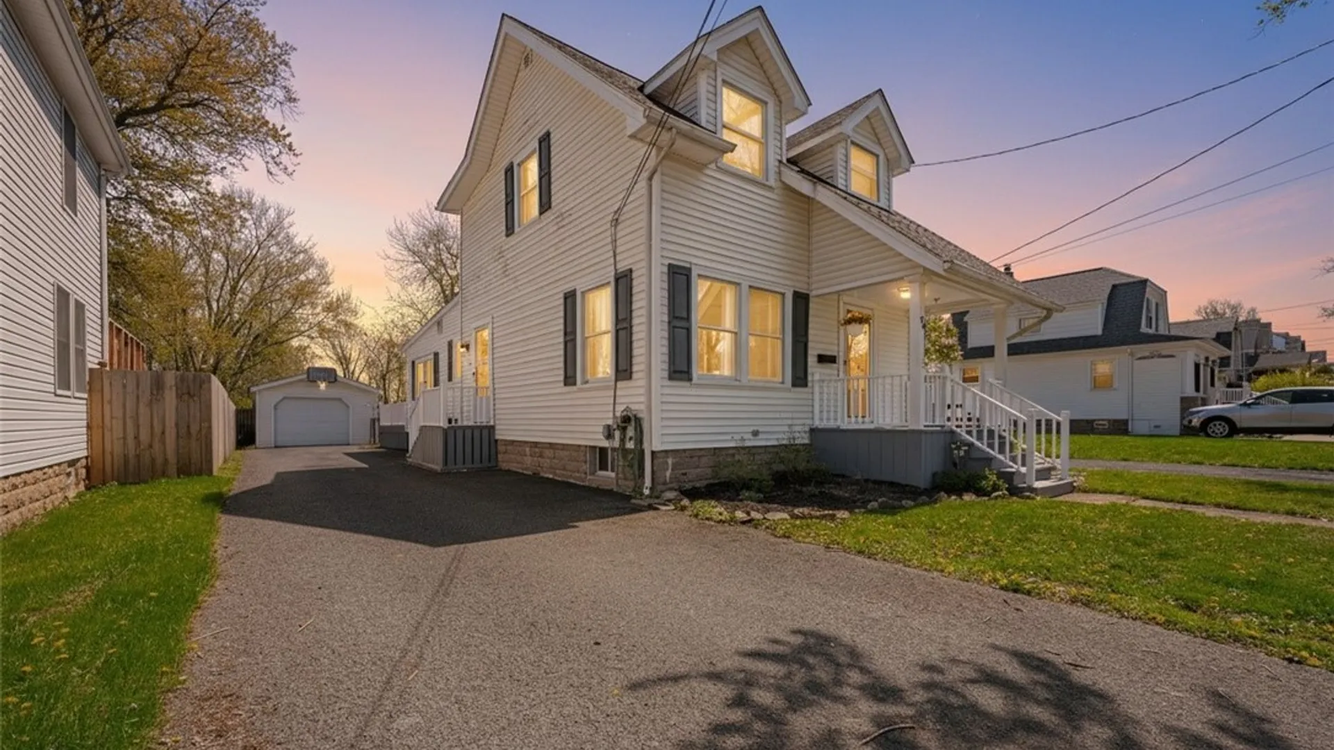 Property at 94 Hyde Park, Lockport City, NY 14094 3