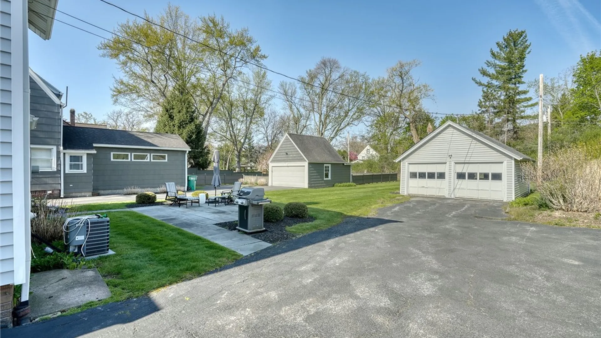 Property at 149 Eastland Avenue, Brighton, NY 14618 21