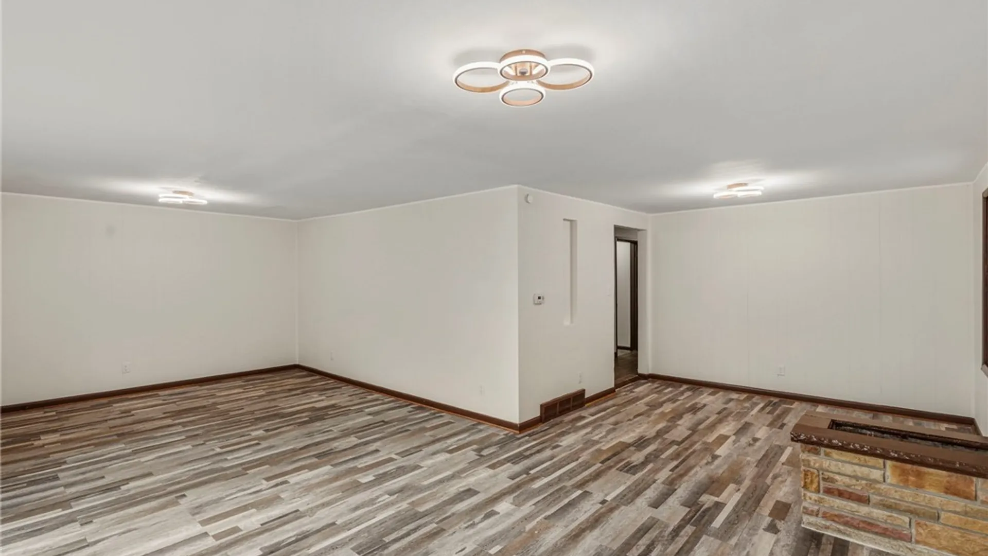 Property at 15 Dartmouth Avenue, Buffalo, NY 14215 10