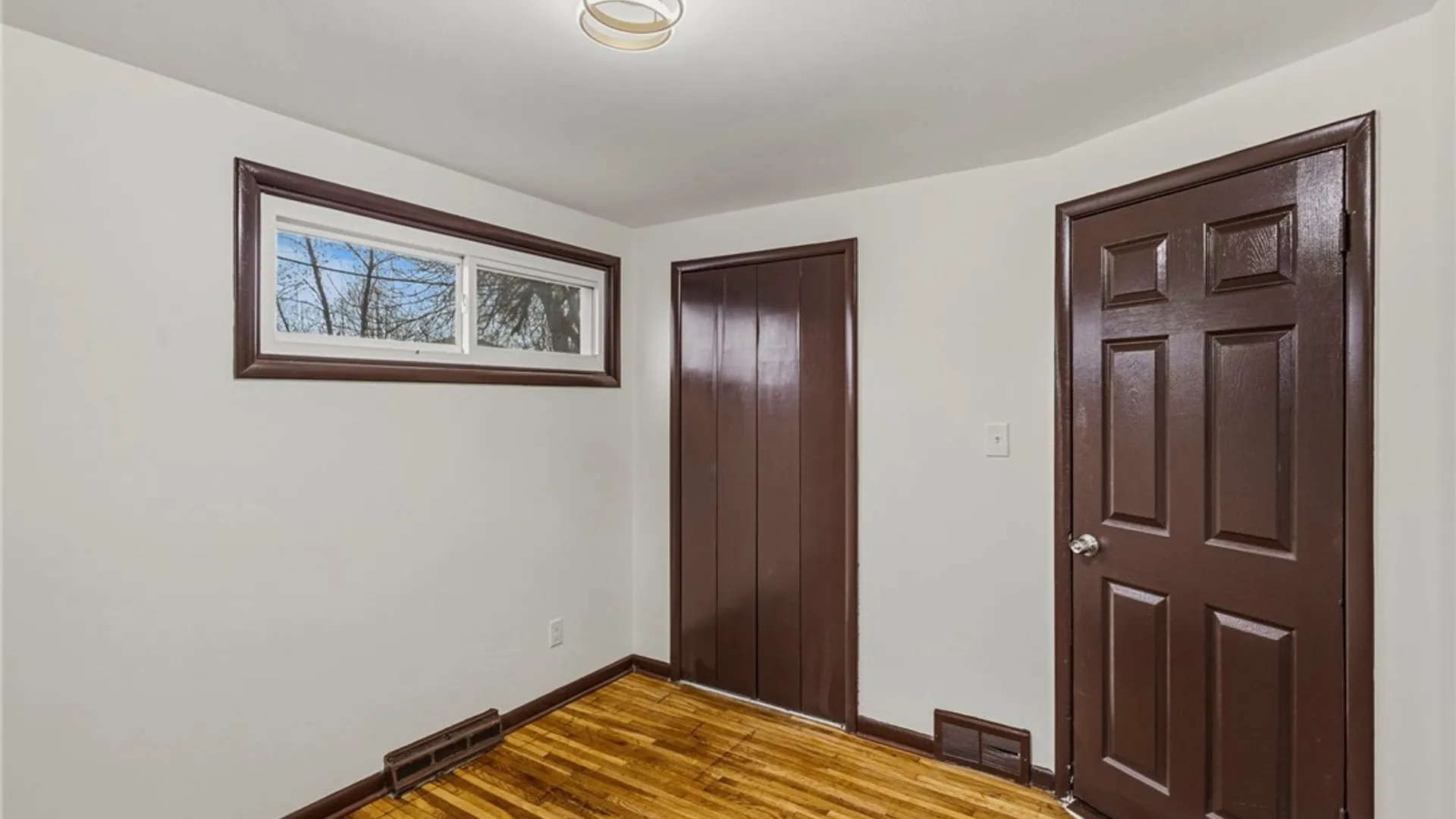 Property at 15 Dartmouth Avenue, Buffalo, NY 14215 17