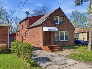 Property at 15 Dartmouth Avenue, Buffalo, NY 14215