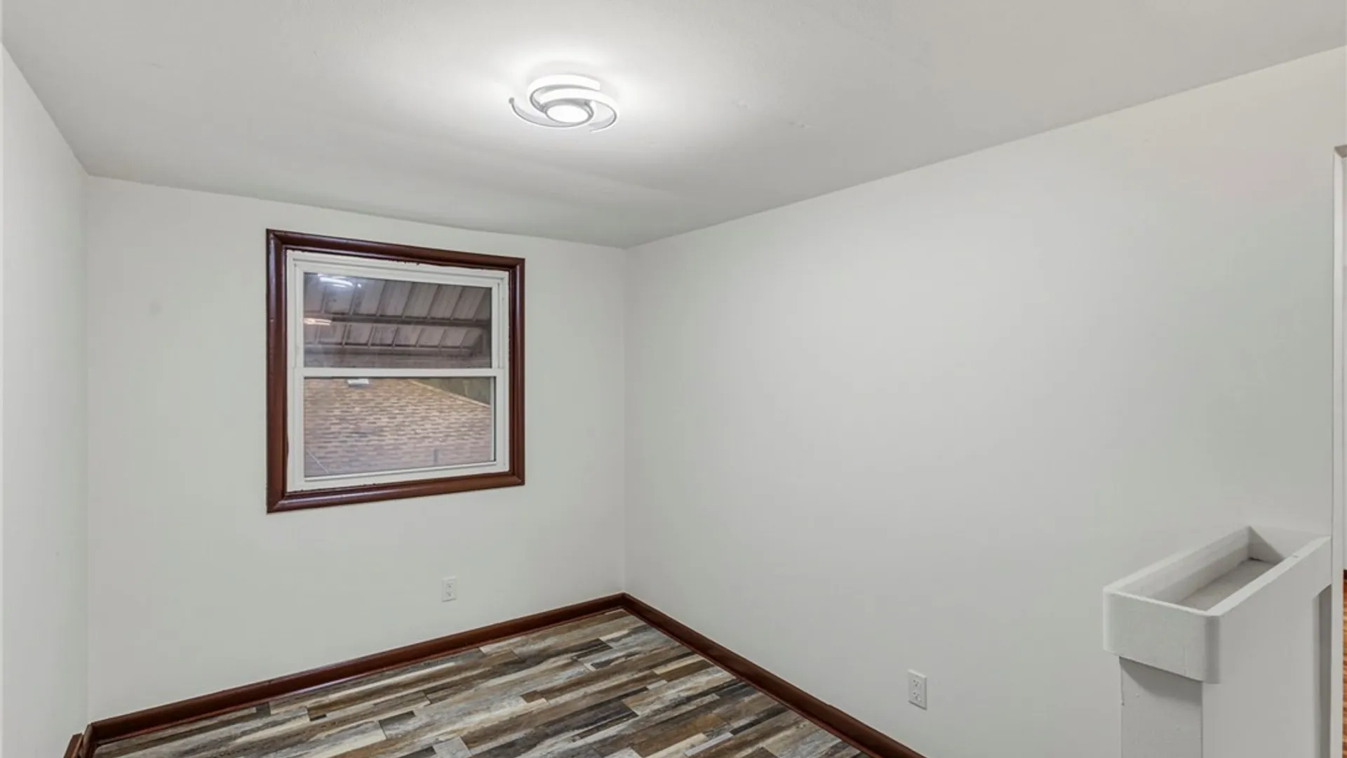 Property at 15 Dartmouth Avenue, Buffalo, NY 14215 31