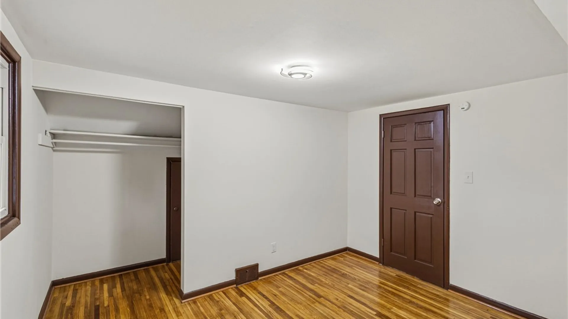 Property at 15 Dartmouth Avenue, Buffalo, NY 14215 36