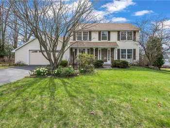 Property at 7 Whittlers Ridge, Perinton, NY 14534