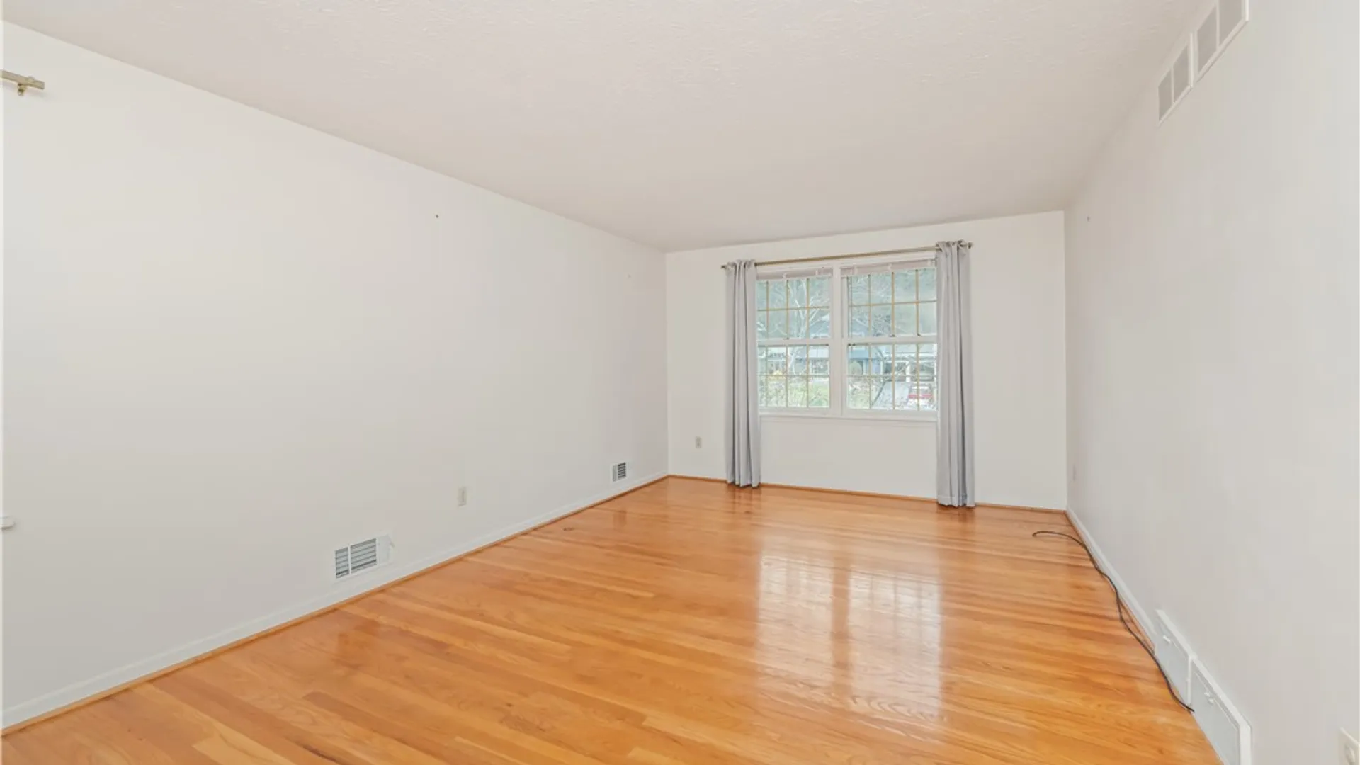 Property at 7 Whittlers Ridge, Perinton, NY 14534 24