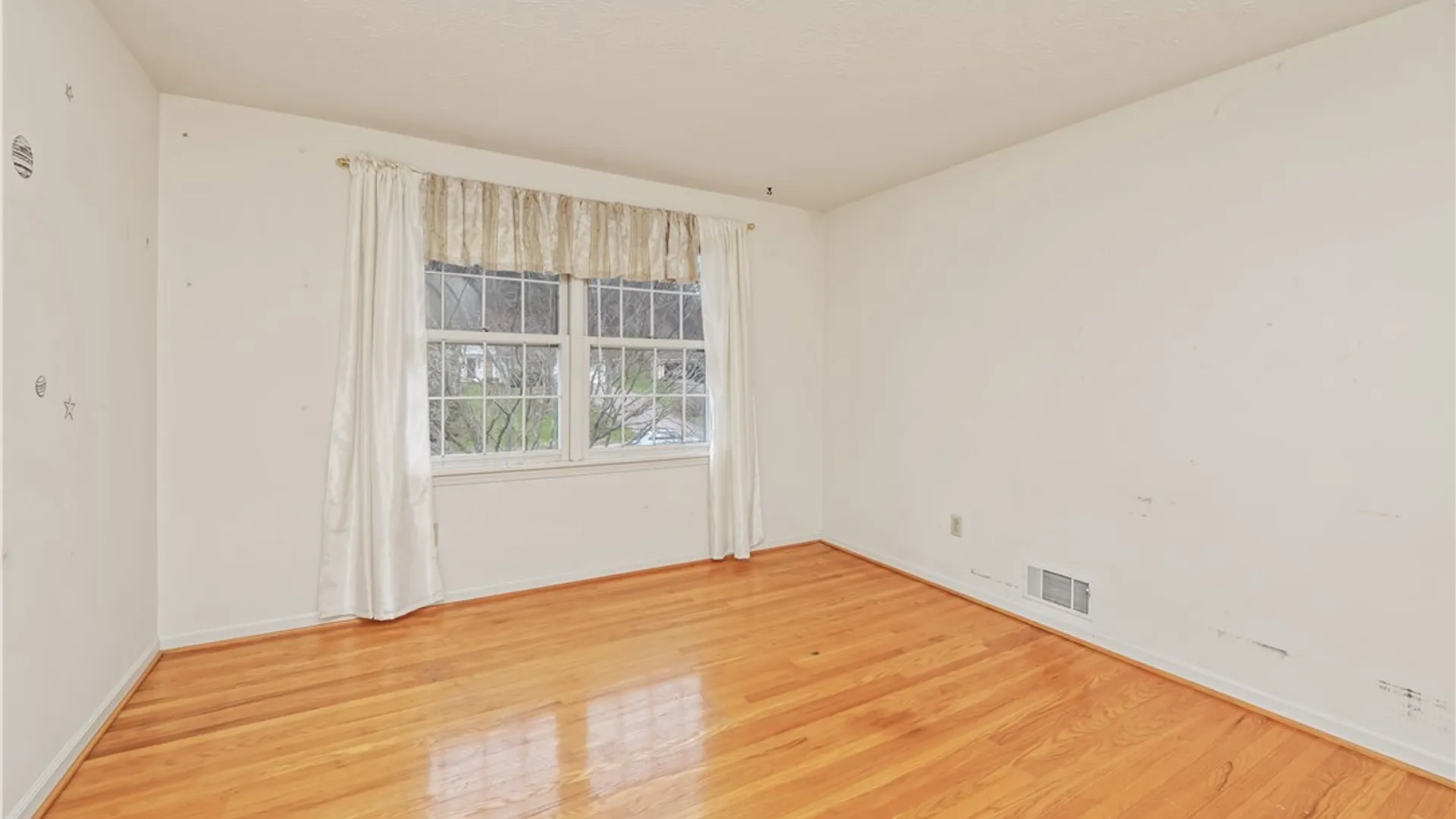 Property at 7 Whittlers Ridge, Perinton, NY 14534 35