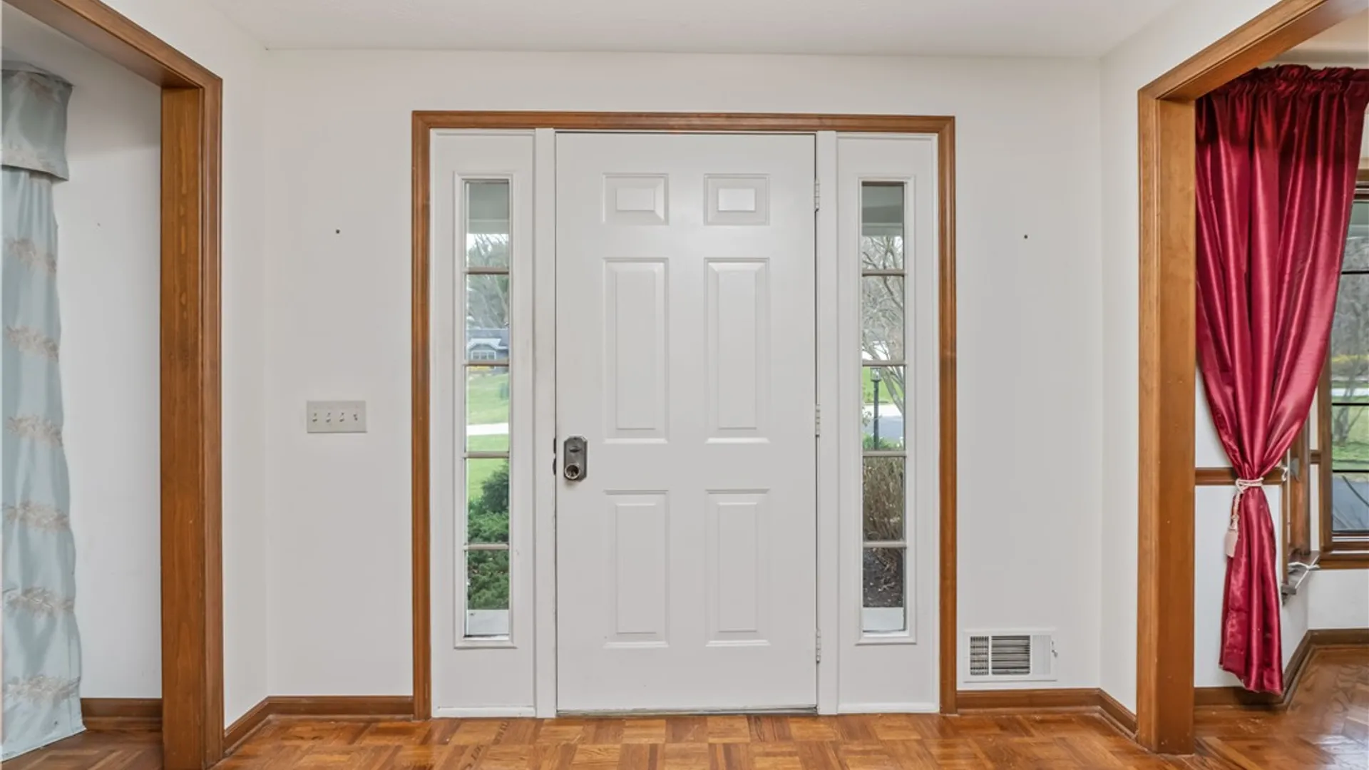 Property at 7 Whittlers Ridge, Perinton, NY 14534 4