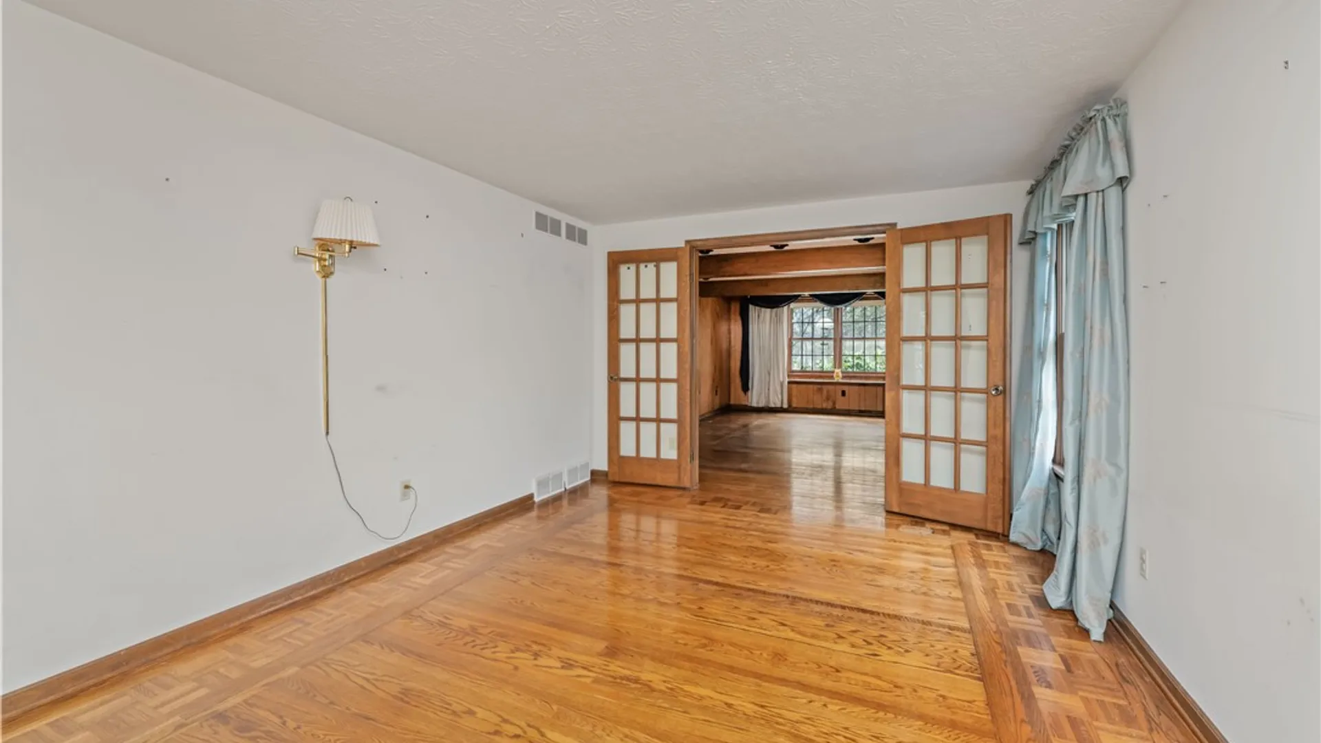 Property at 7 Whittlers Ridge, Perinton, NY 14534 7