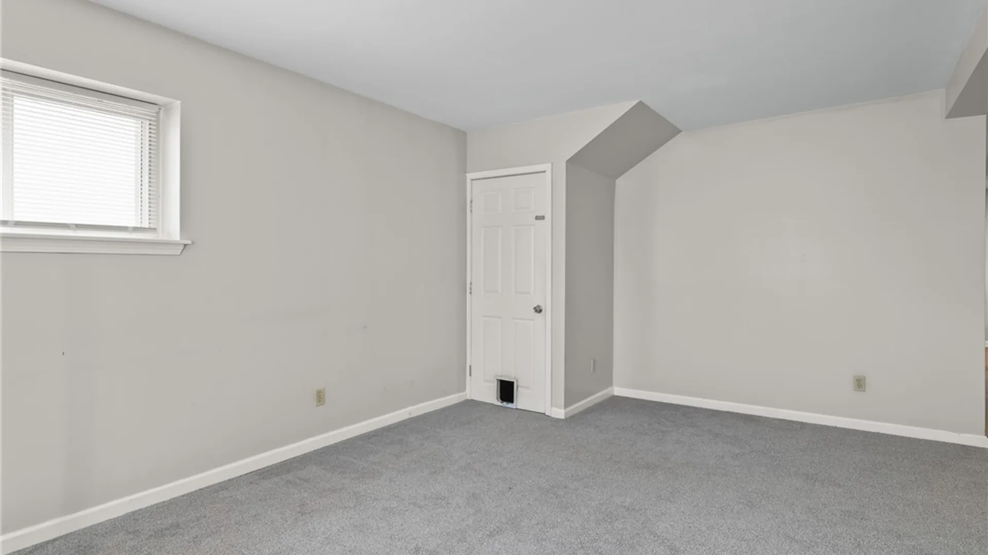 Property at 71 Saint John Street, Lancaster, NY 14086 13