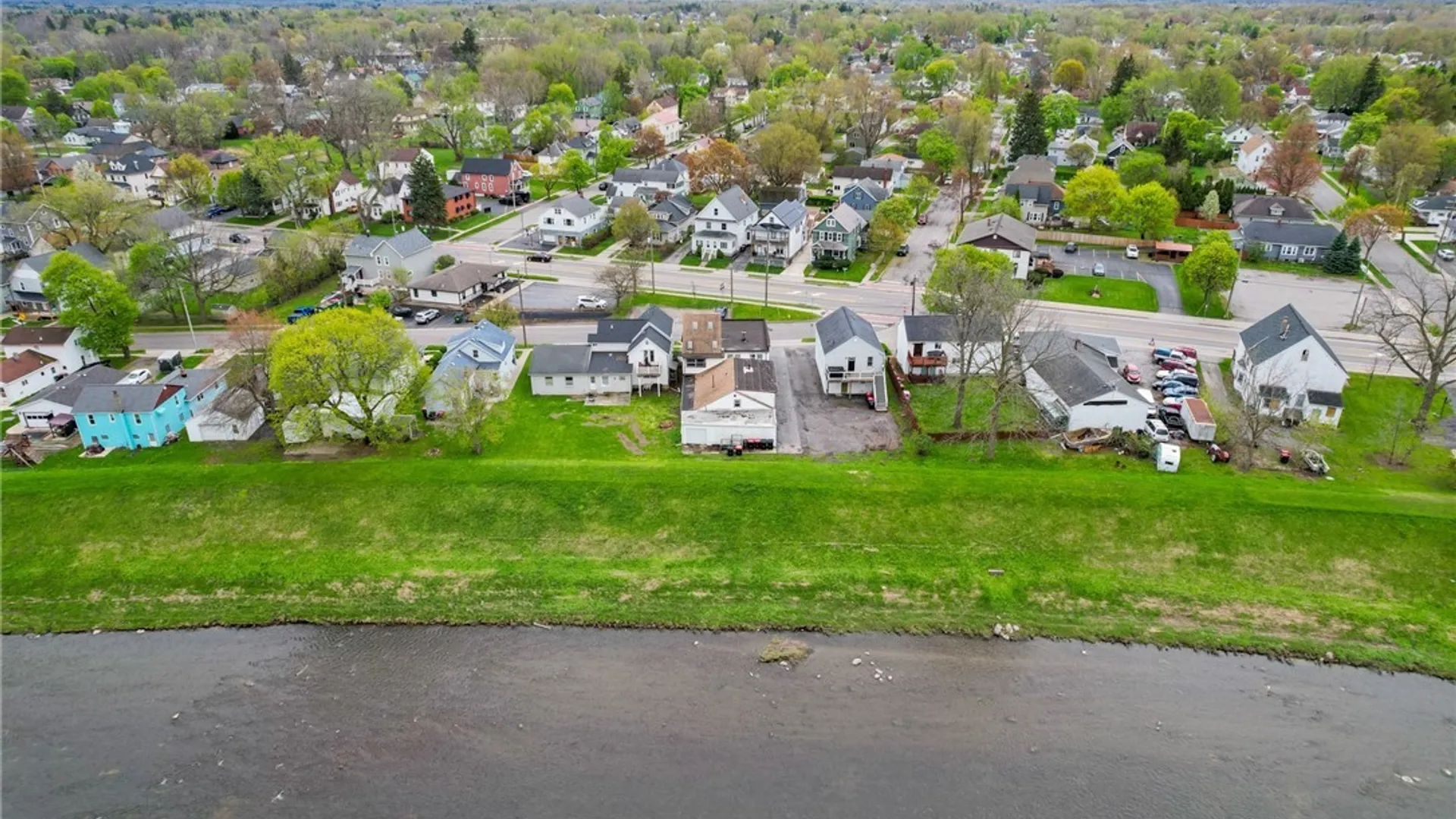 Property at 71 Saint John Street, Lancaster, NY 14086 47