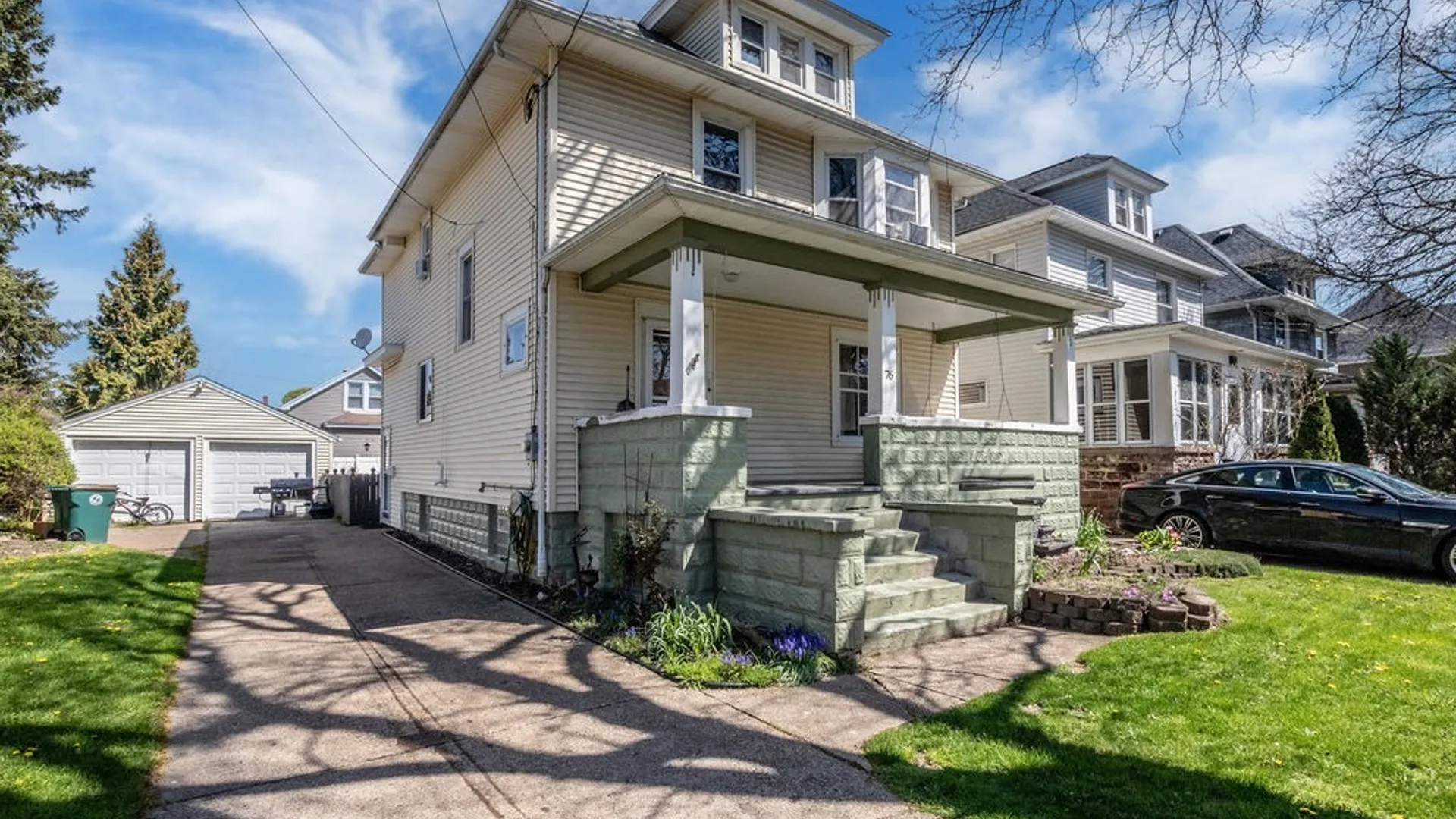 Property at 76 Chipman Place, North Tonawanda, NY 14120 3