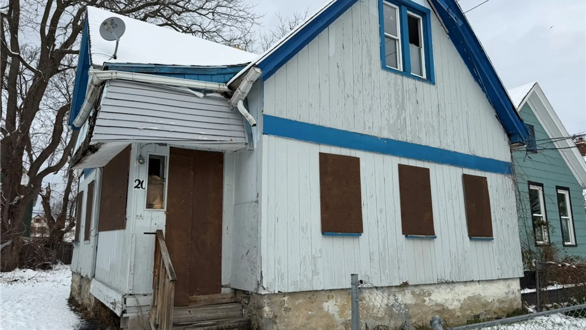 Property at 20 Eiffel Place, Rochester, NY 14621 2