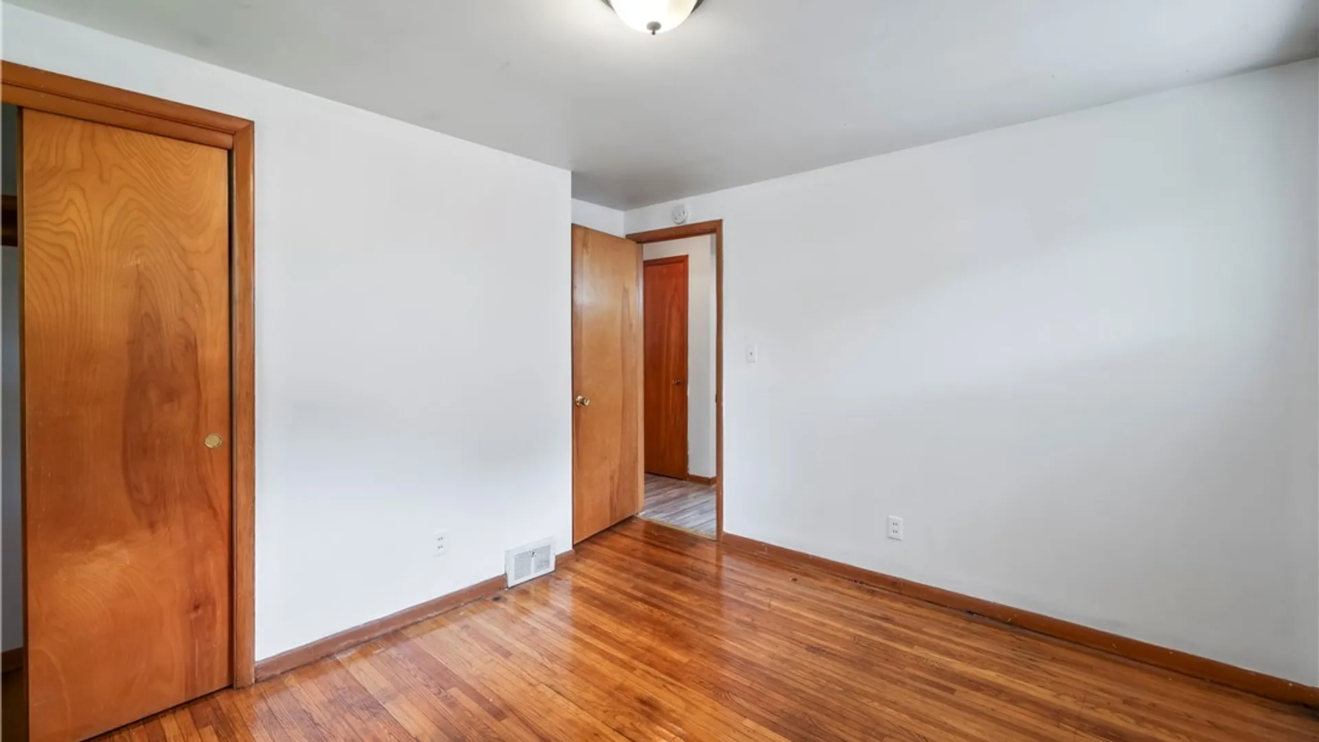 Property at 157 Winspear Avenue, Buffalo, NY 14214 12