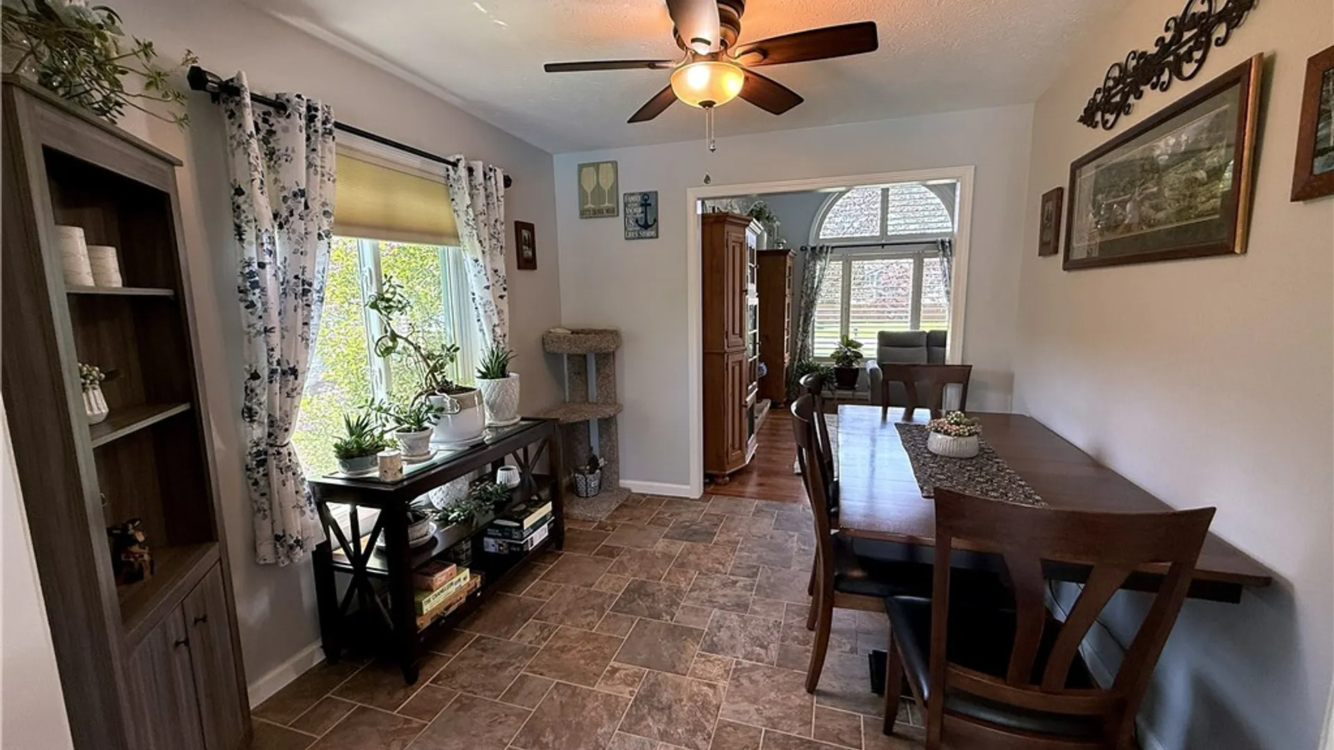 Property at 1413 Creek Pointe, Farmington, NY 14425 13