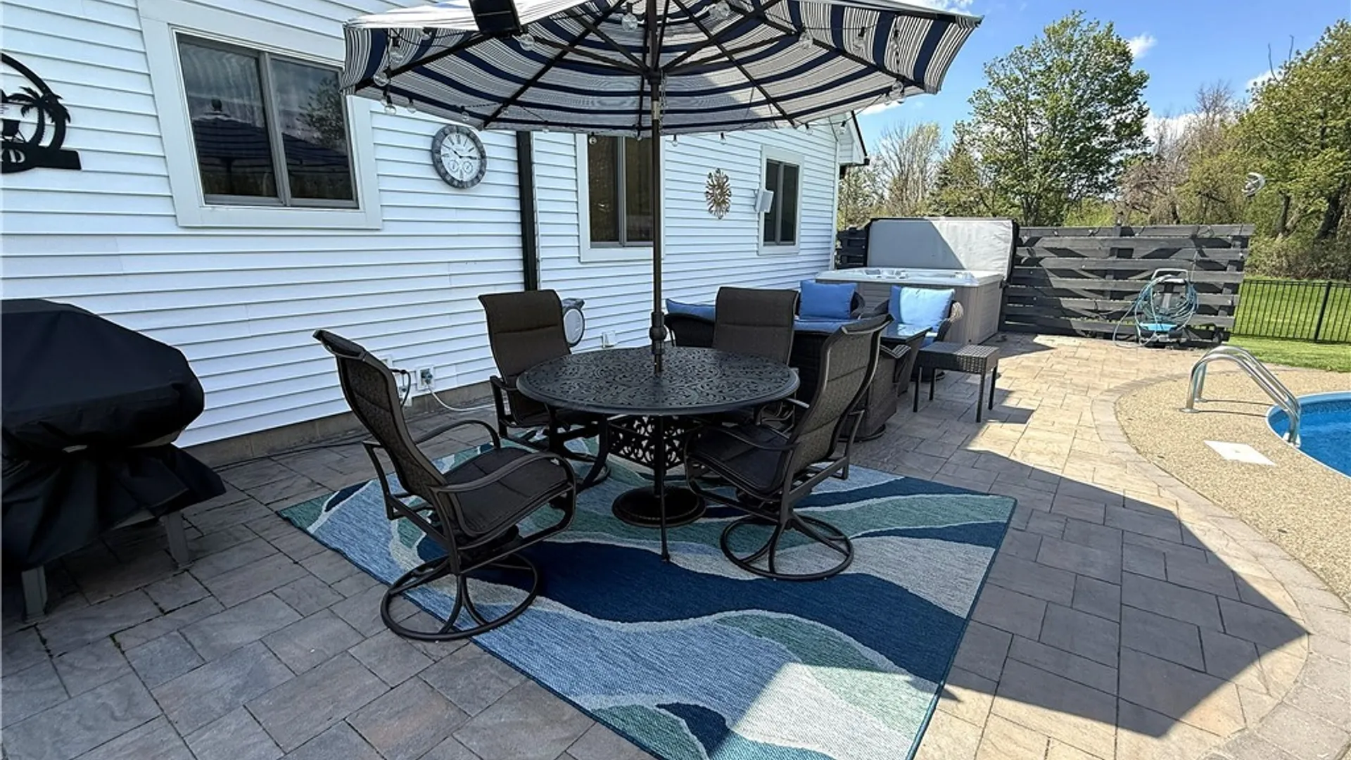 Property at 1413 Creek Pointe, Farmington, NY 14425 3