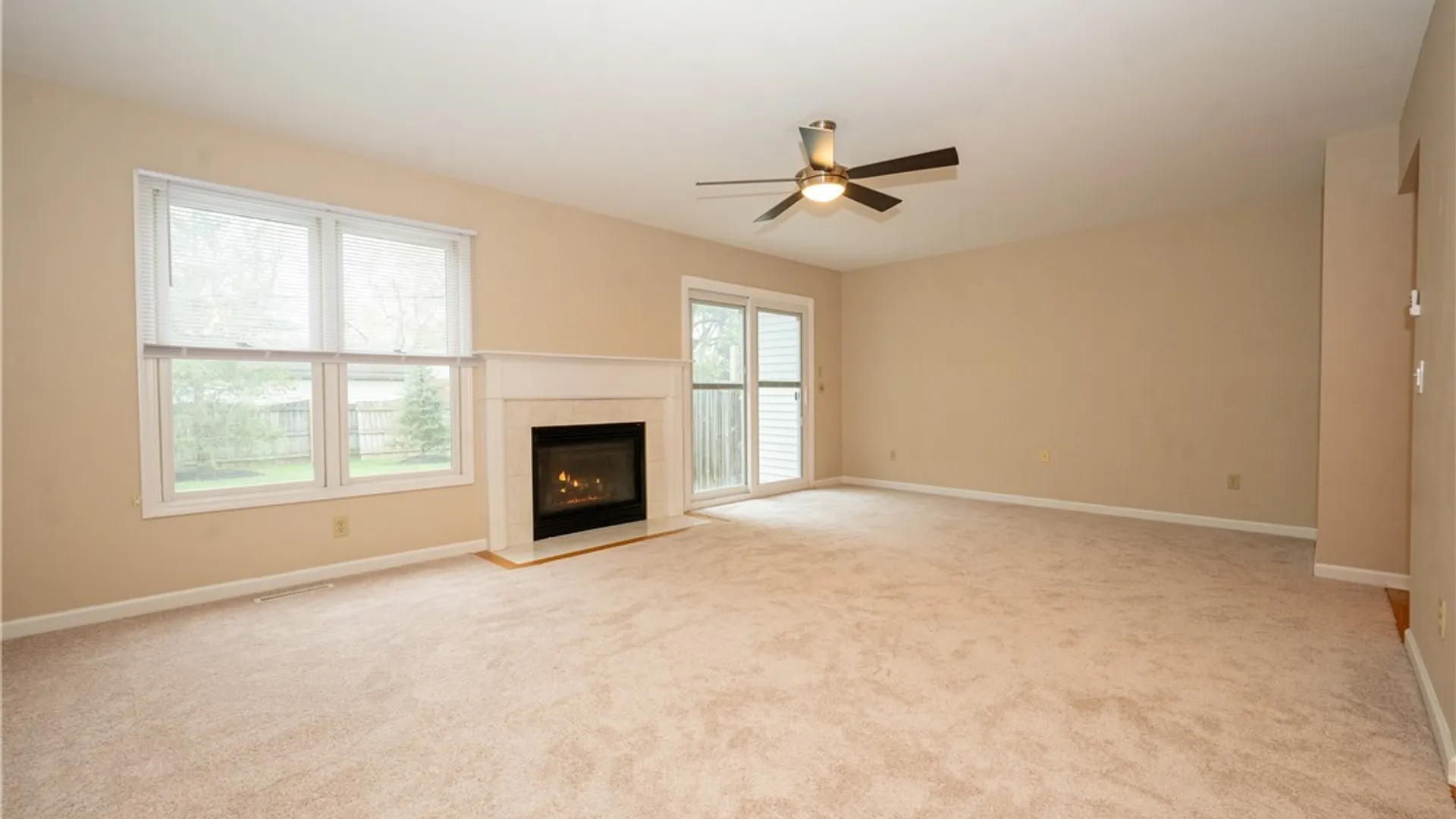 Property at 5075 Sheridan Drive, Amherst, NY 14221 15