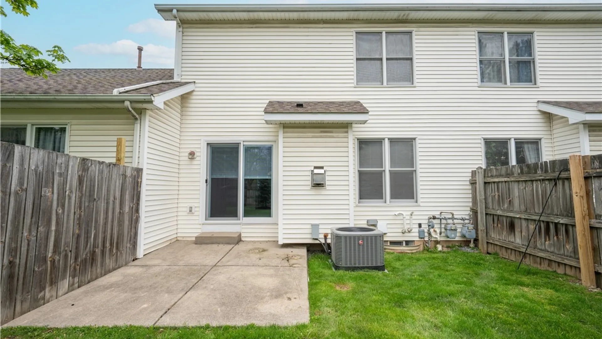 Property at 5075 Sheridan Drive, Amherst, NY 14221 43