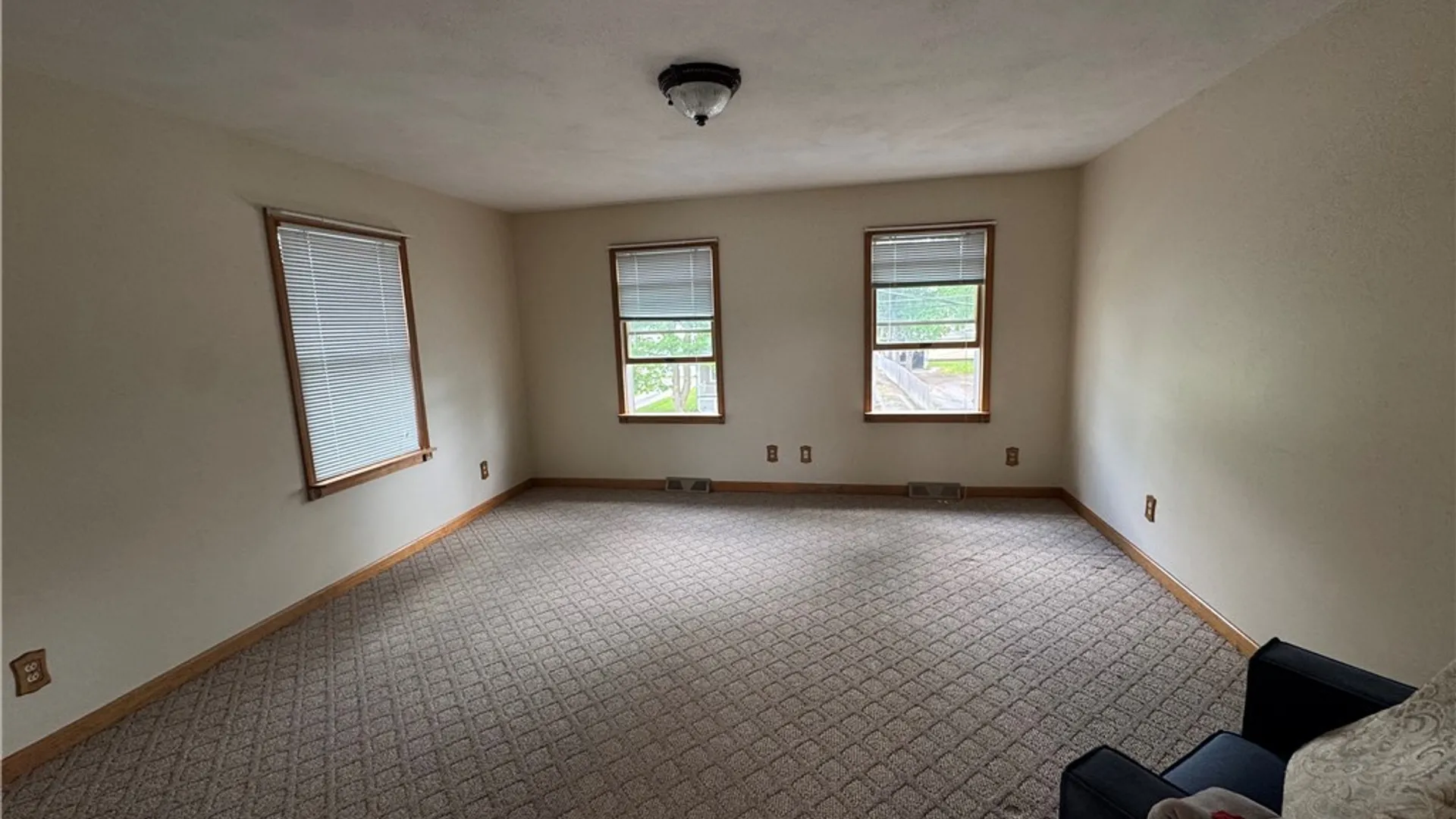 Property at 326 Lenox Avenue, Oneida, NY 13421 5
