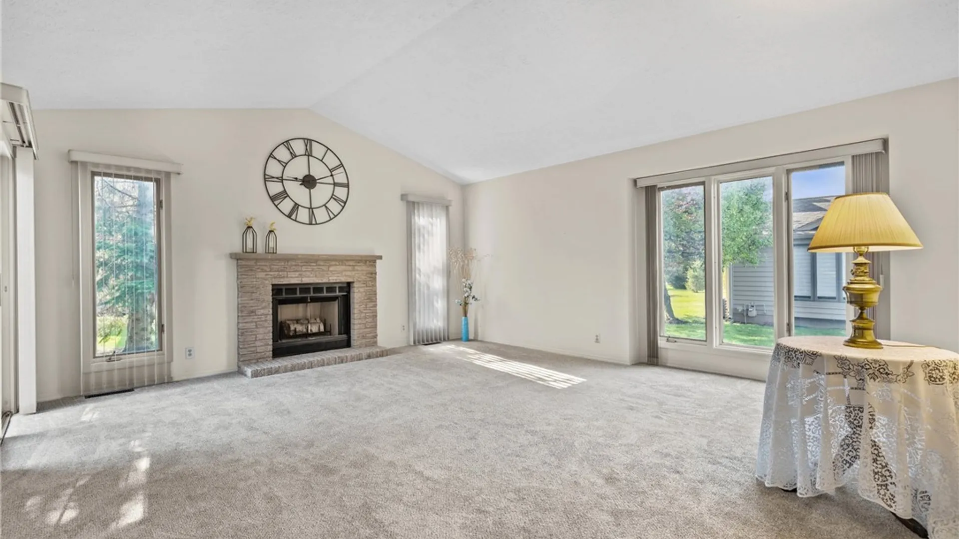 Property at 8 Shanbrook Drive, Greece, NY 14612 23