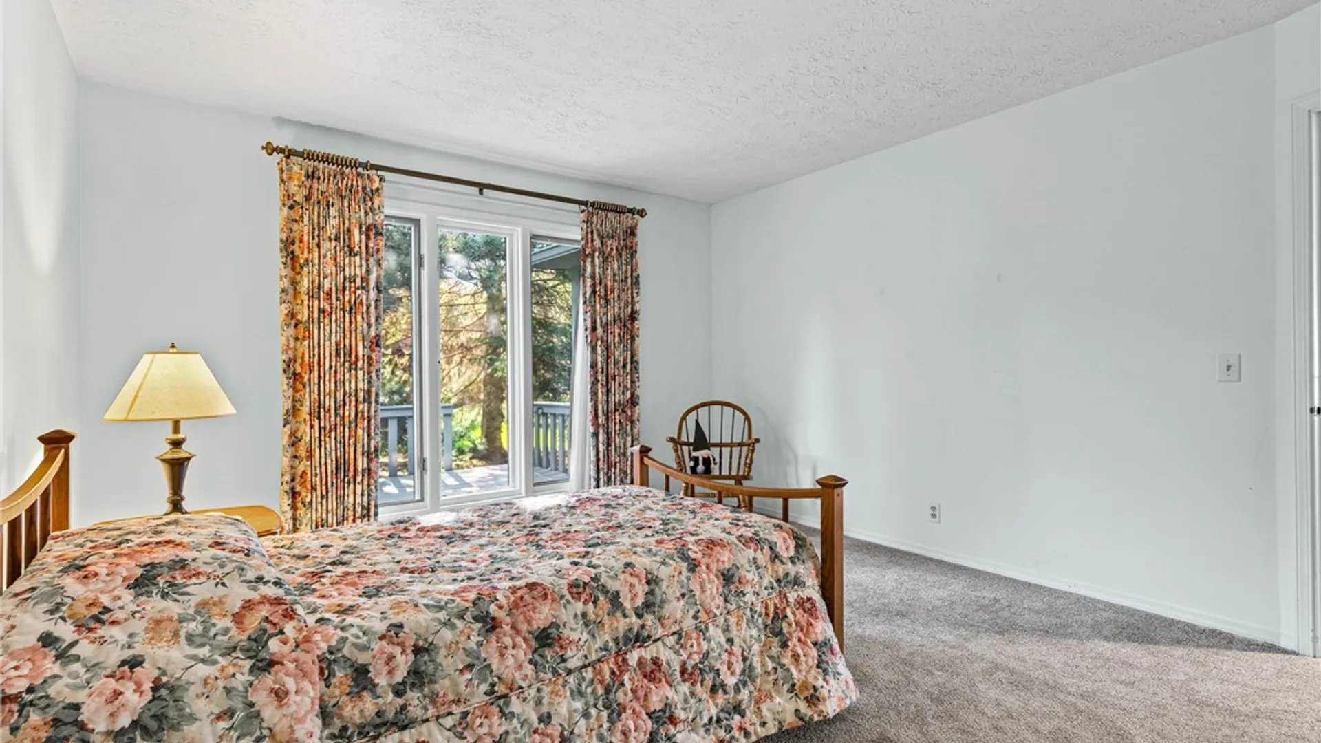 Property at 8 Shanbrook Drive, Greece, NY 14612 29