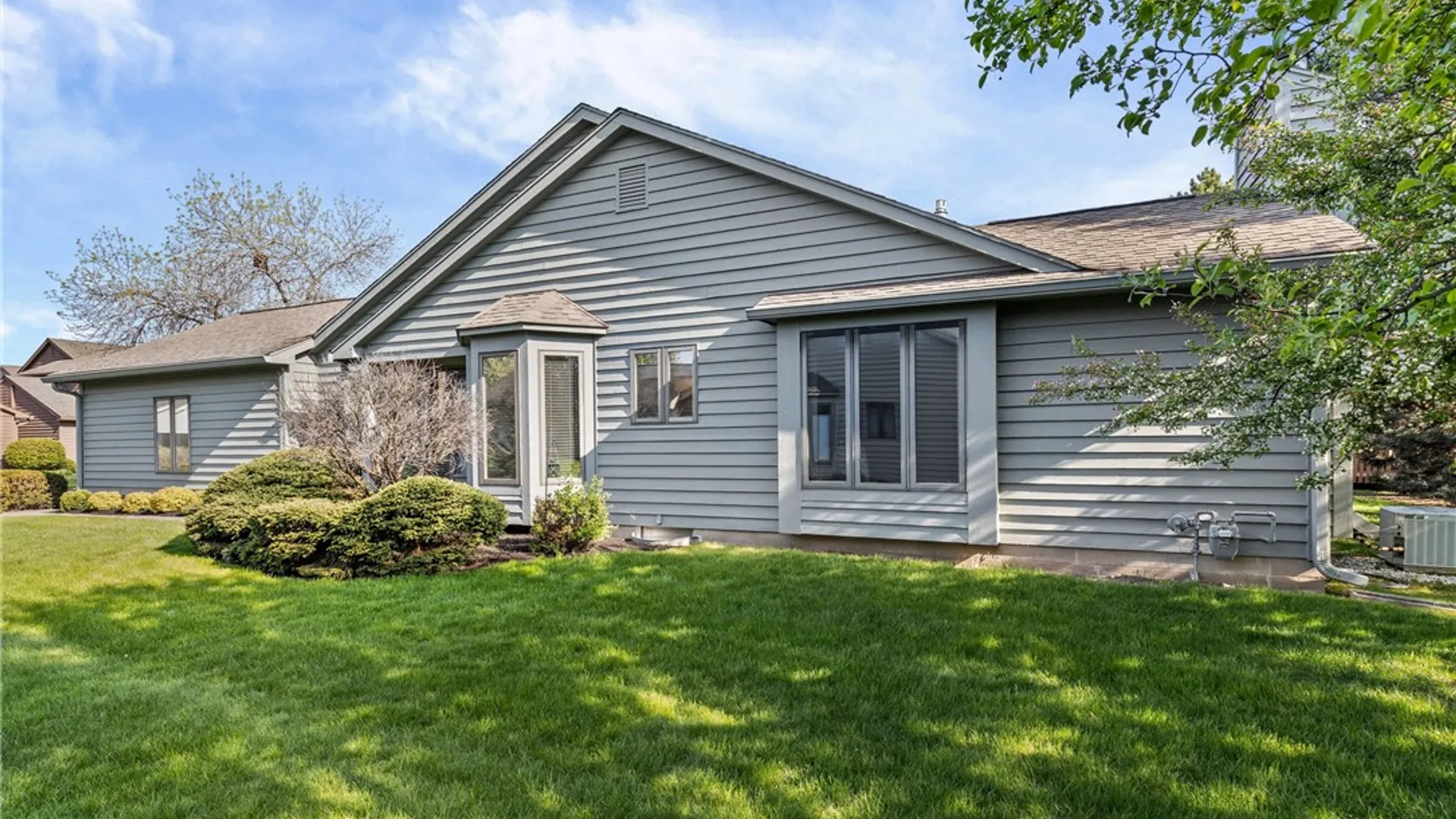 Property at 8 Shanbrook Drive, Greece, NY 14612 3