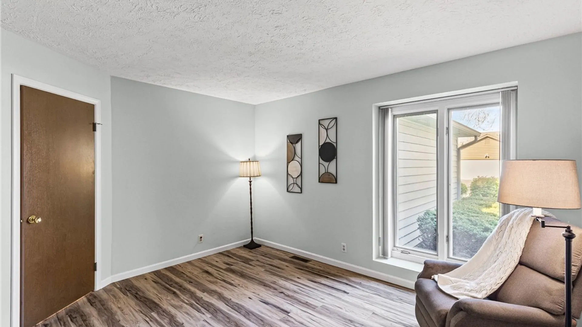 Property at 8 Shanbrook Drive, Greece, NY 14612 36