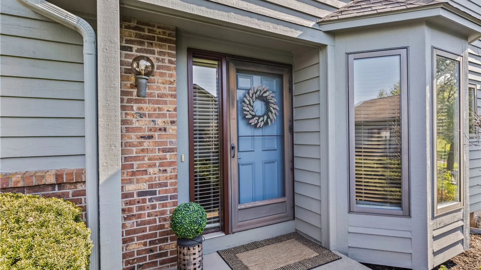 Property at 8 Shanbrook Drive, Greece, NY 14612 5