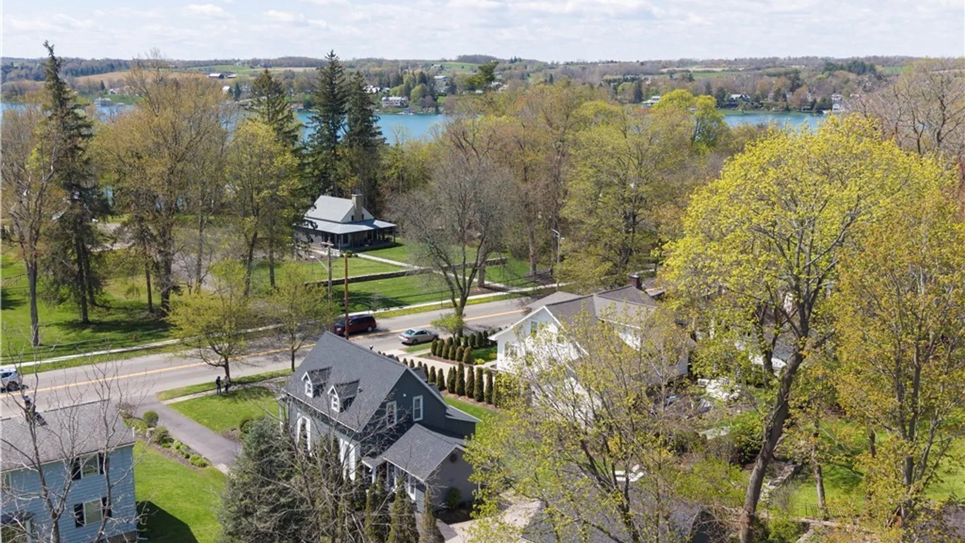 Property at 129 Genesee Street, Skaneateles, NY 13152 4