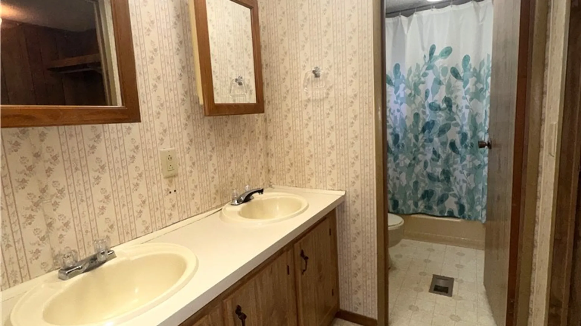 Property at 239 Sunset Drive, Clarendon, NY 14470 13