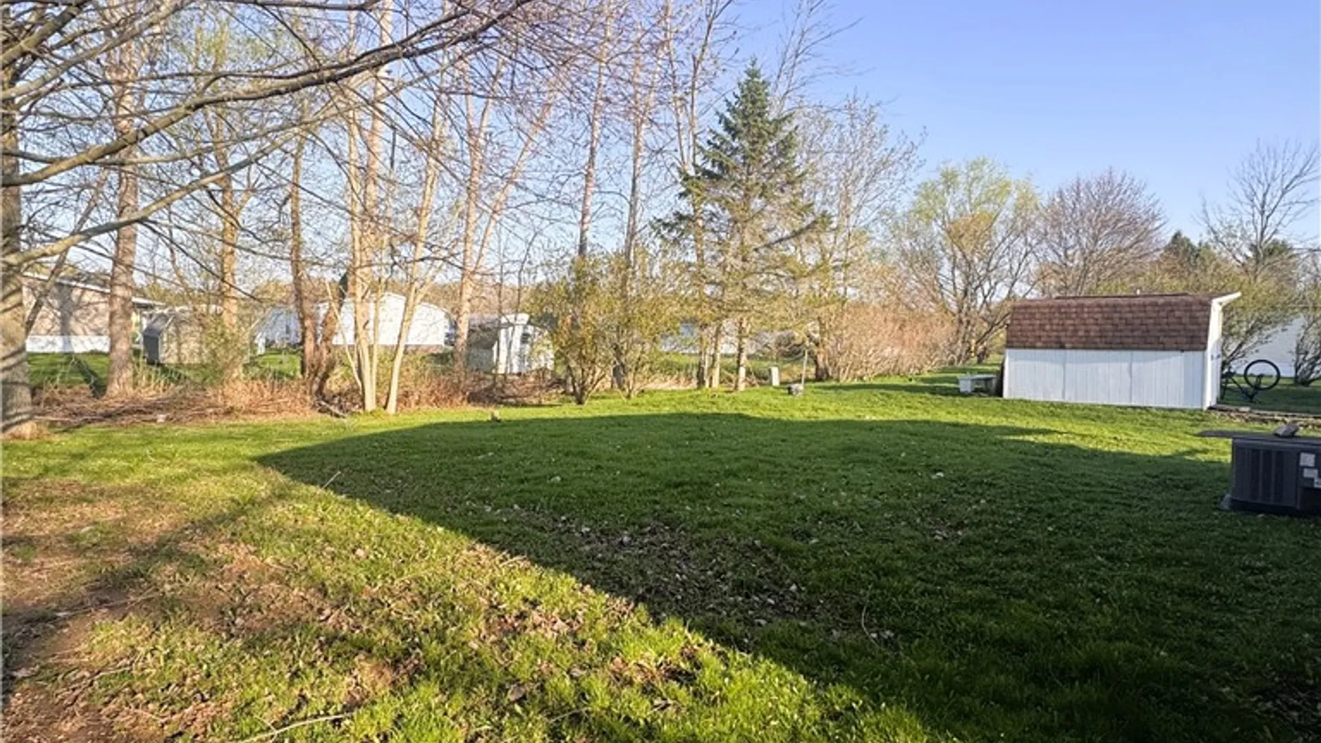 Property at 239 Sunset Drive, Clarendon, NY 14470 4