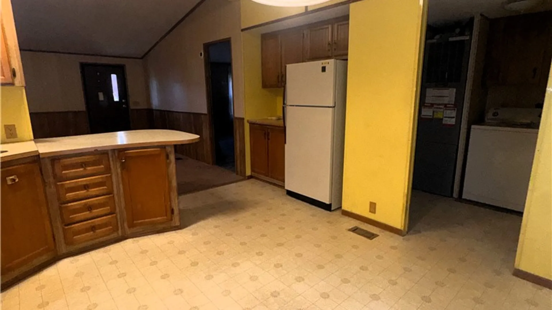 Property at 239 Sunset Drive, Clarendon, NY 14470 7