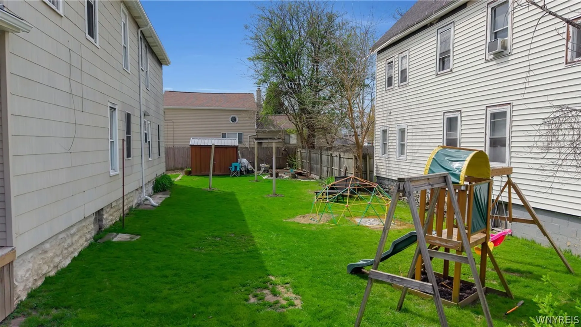 Property at 33 Downing Street, Buffalo, NY 14220 11