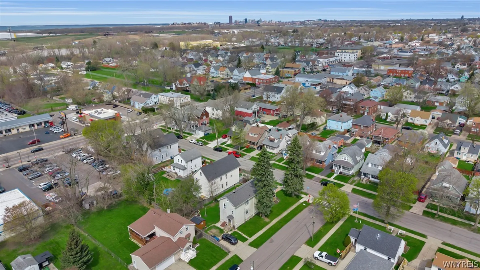 Property at 33 Downing Street, Buffalo, NY 14220 7