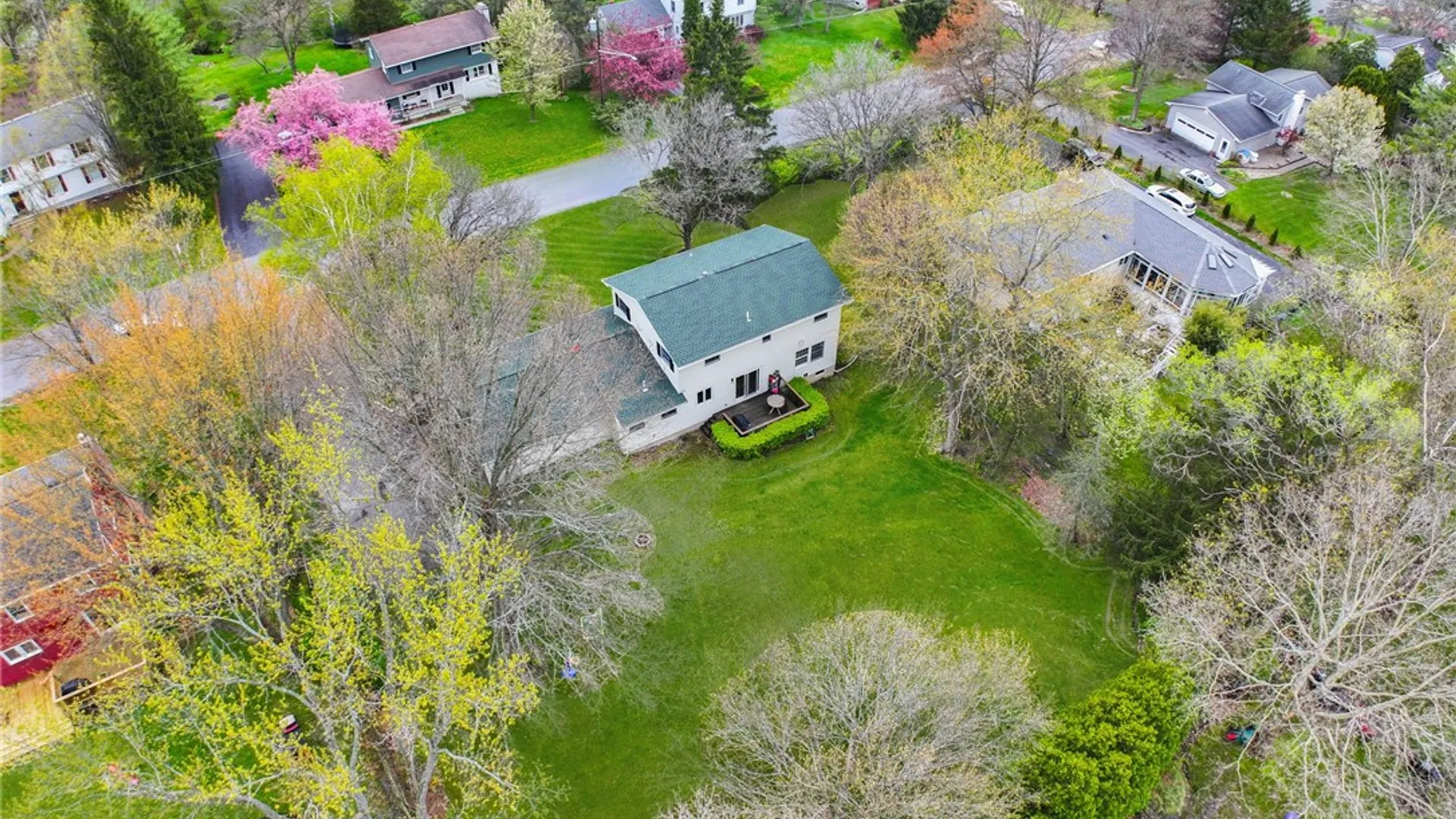 Property at 118 Simsbury Drive, Ithaca Town, NY 14850 44
