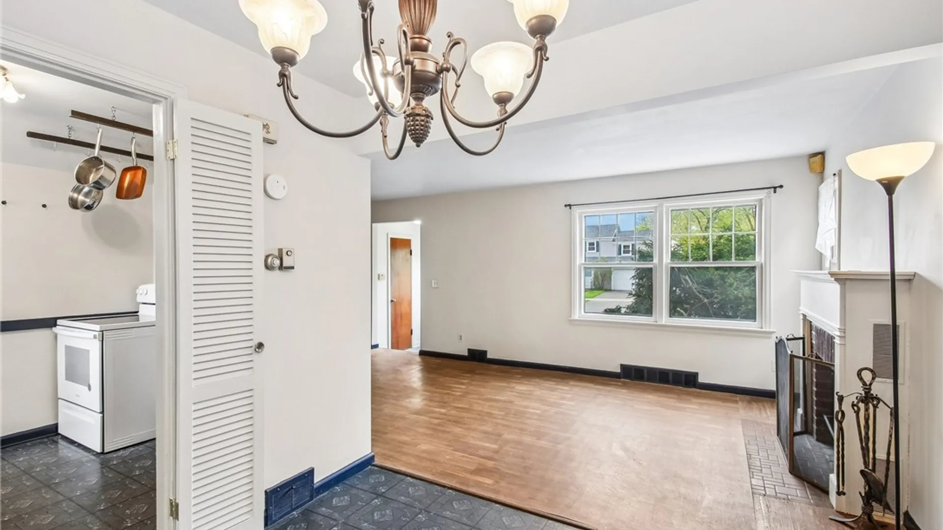 Property at 195 Lattimore Road, Rochester, NY 14620 11